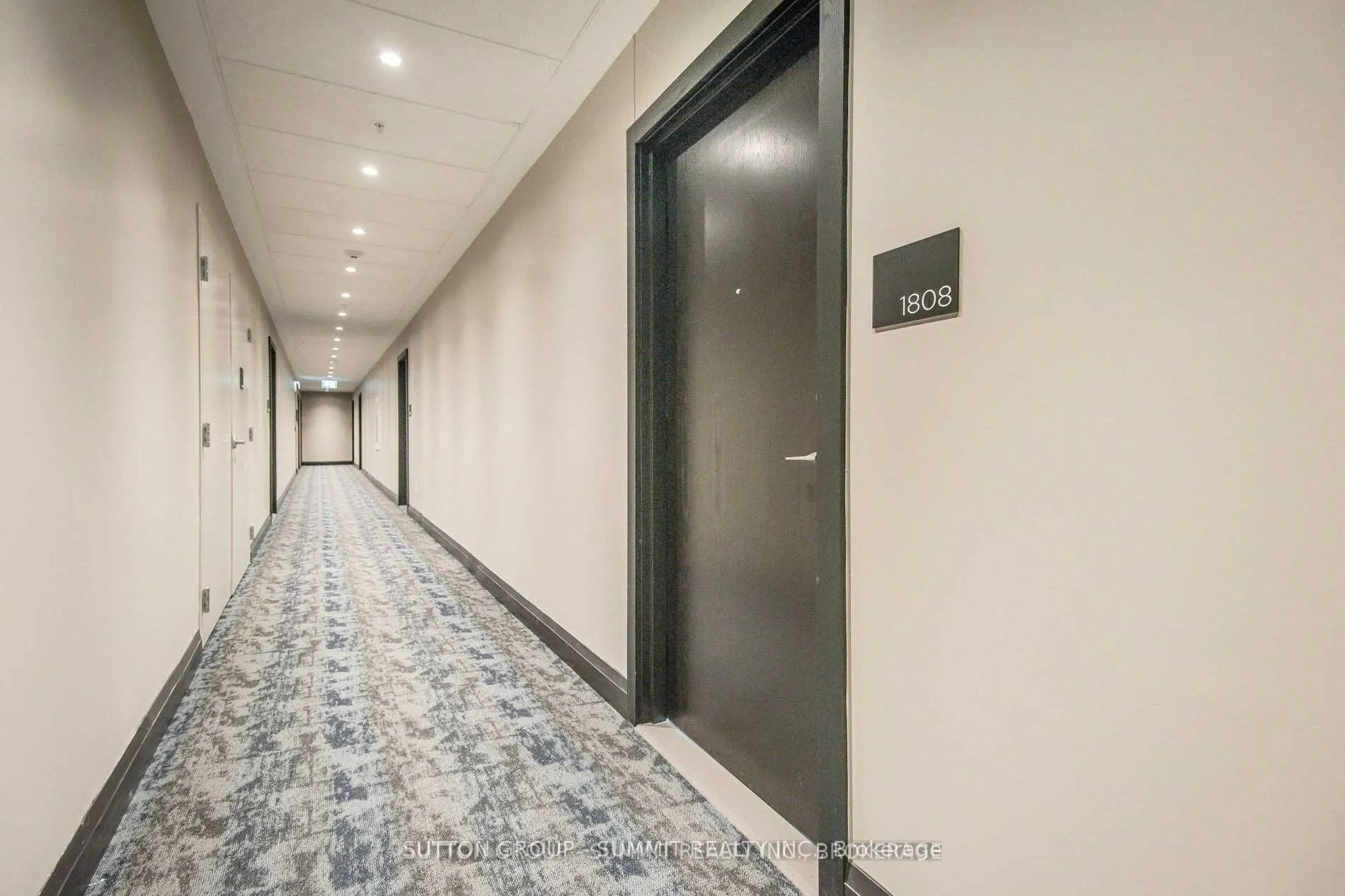 15 GLEBE Street, #22