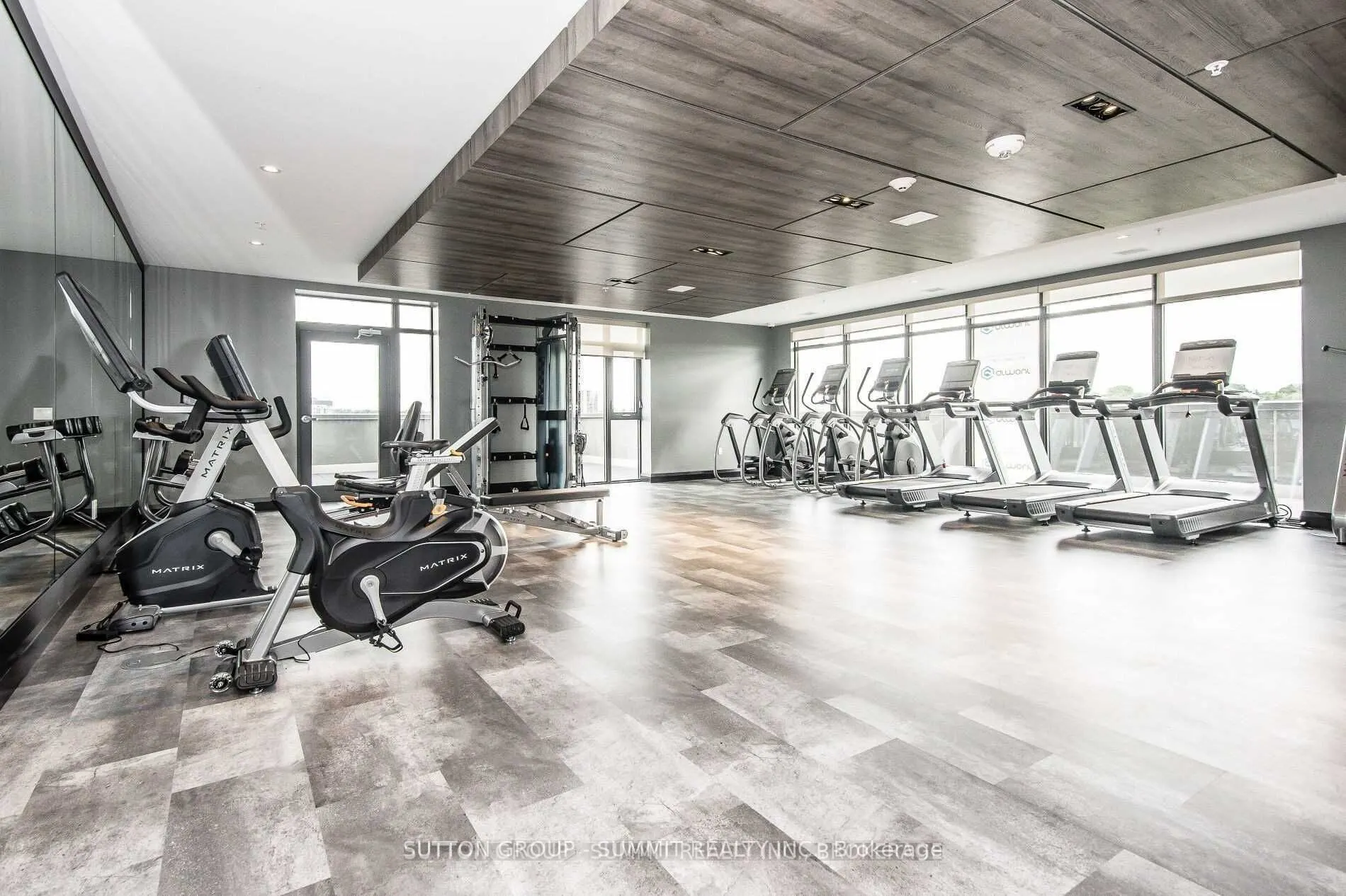 15 GLEBE Street, #22