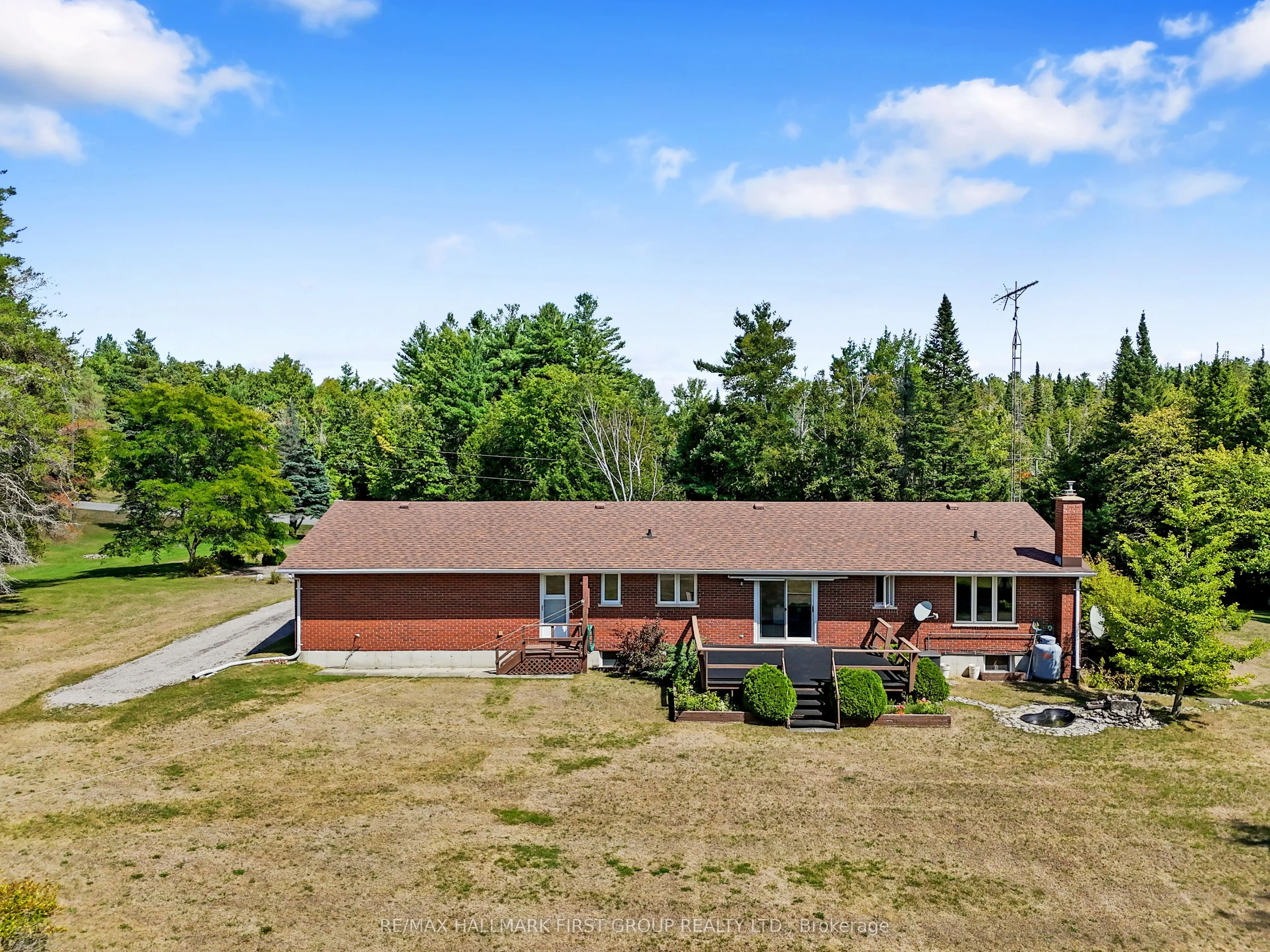 150 Woodland Road