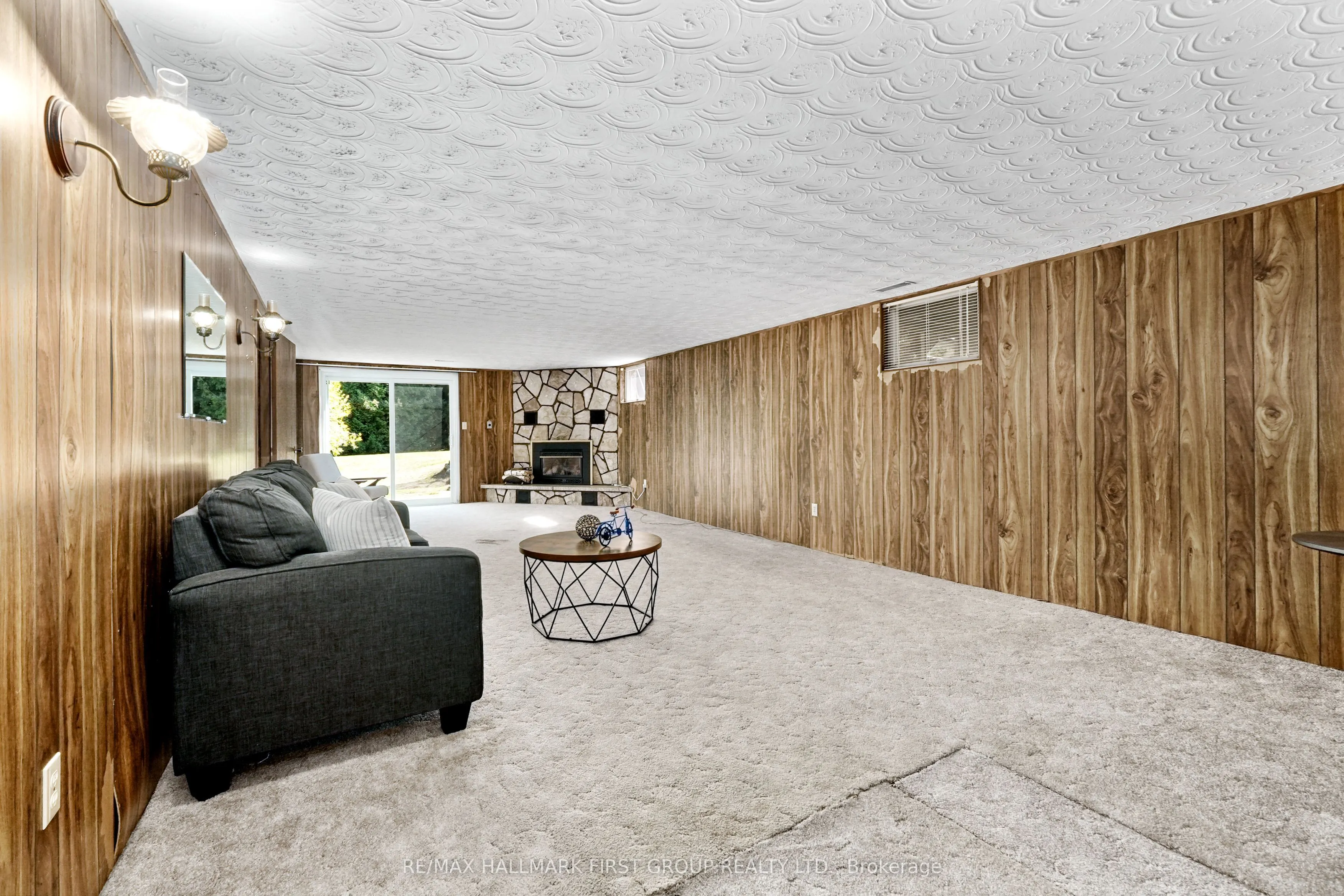 150 Woodland Road