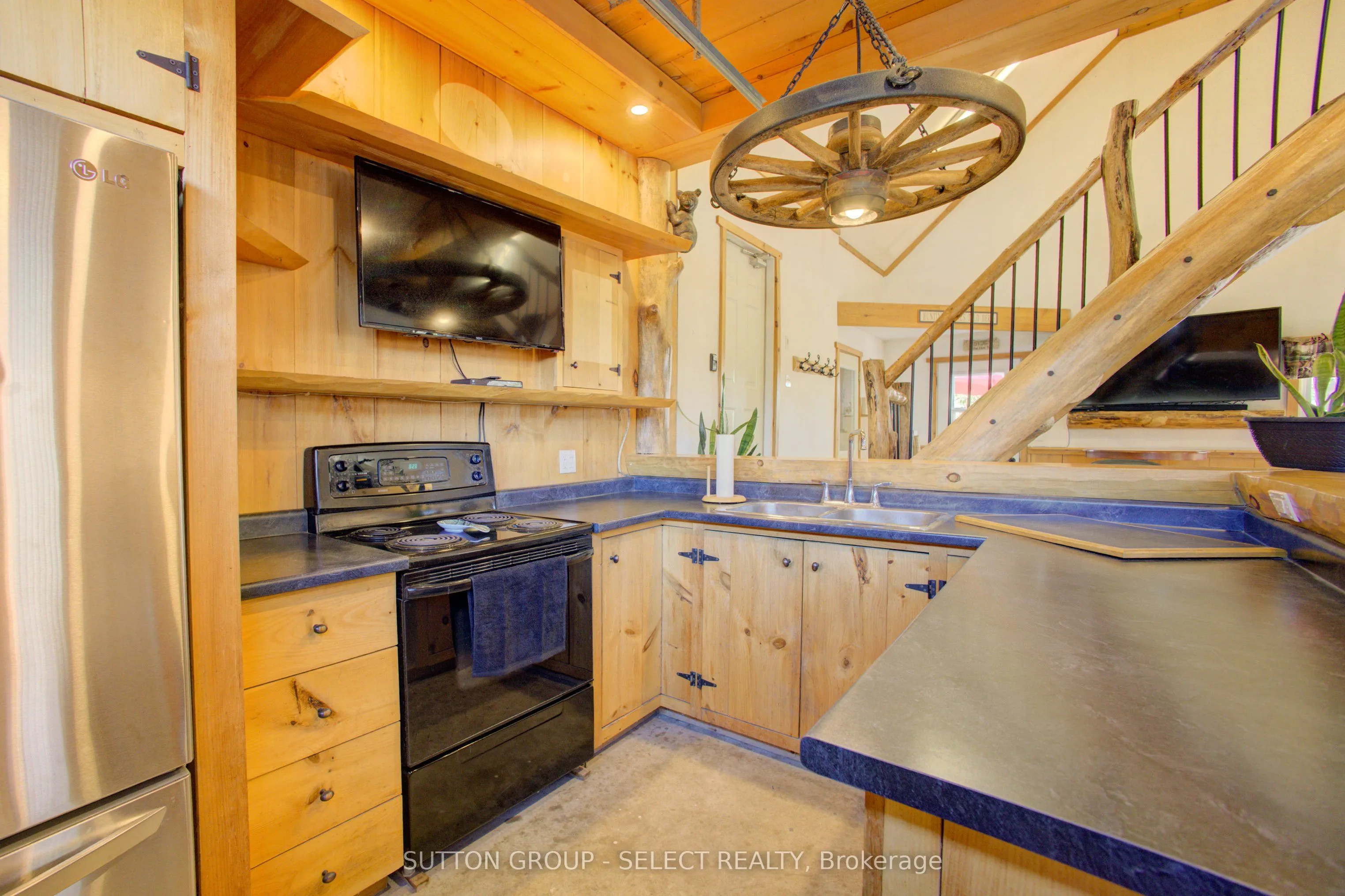 1013 Perth Rd 139 Road