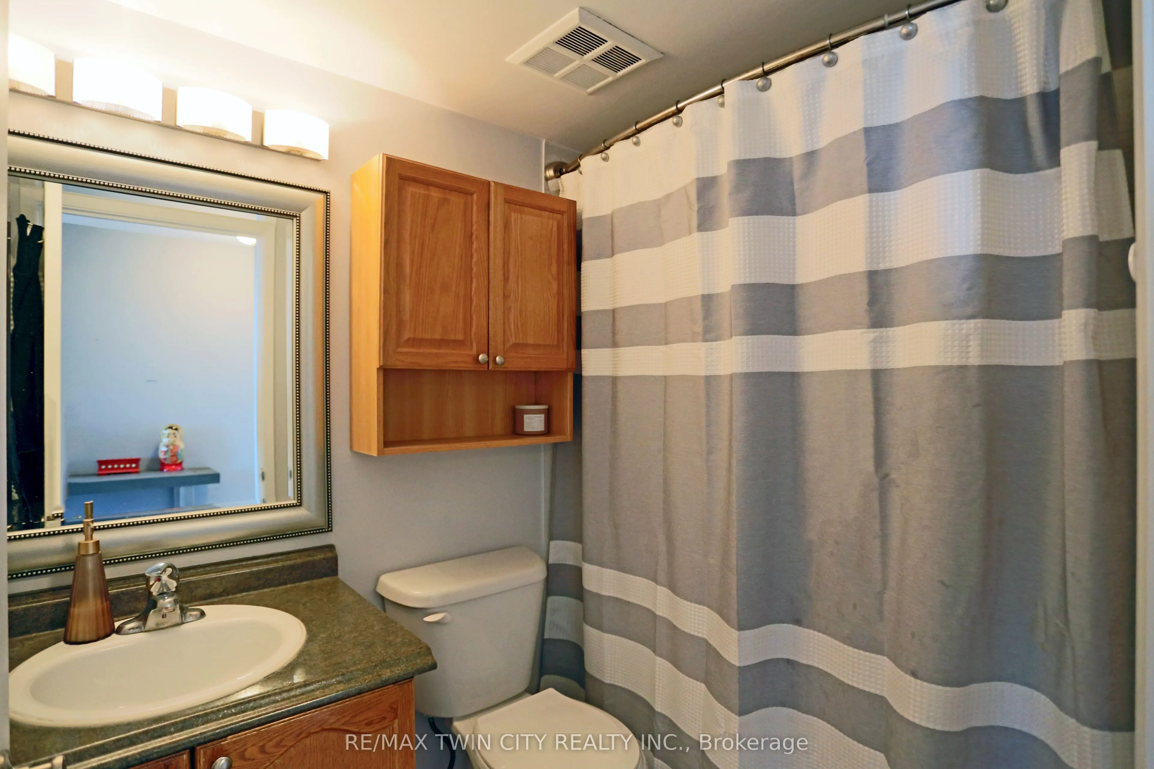 107 Bagot Street, #605