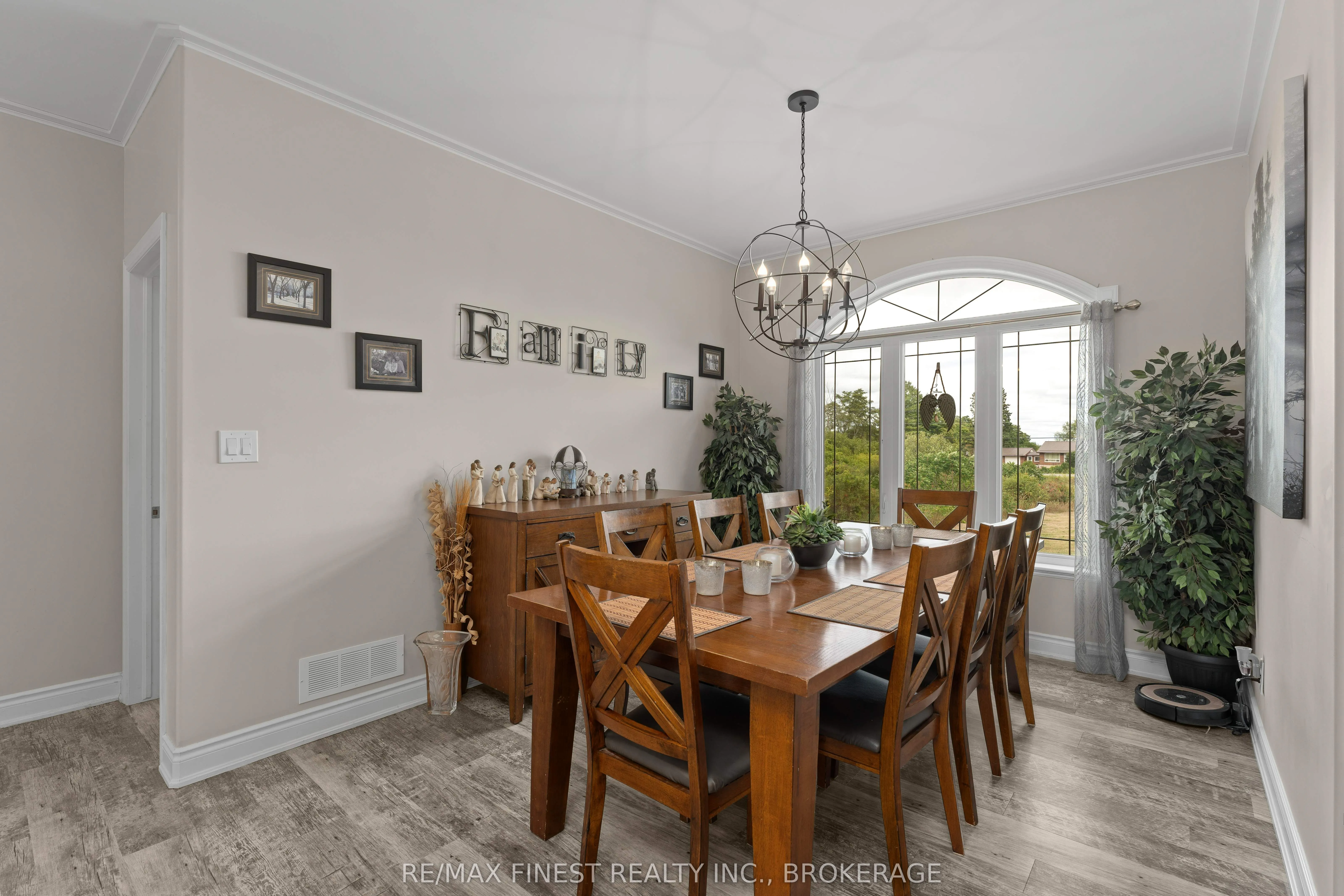 3527 Battersea Road