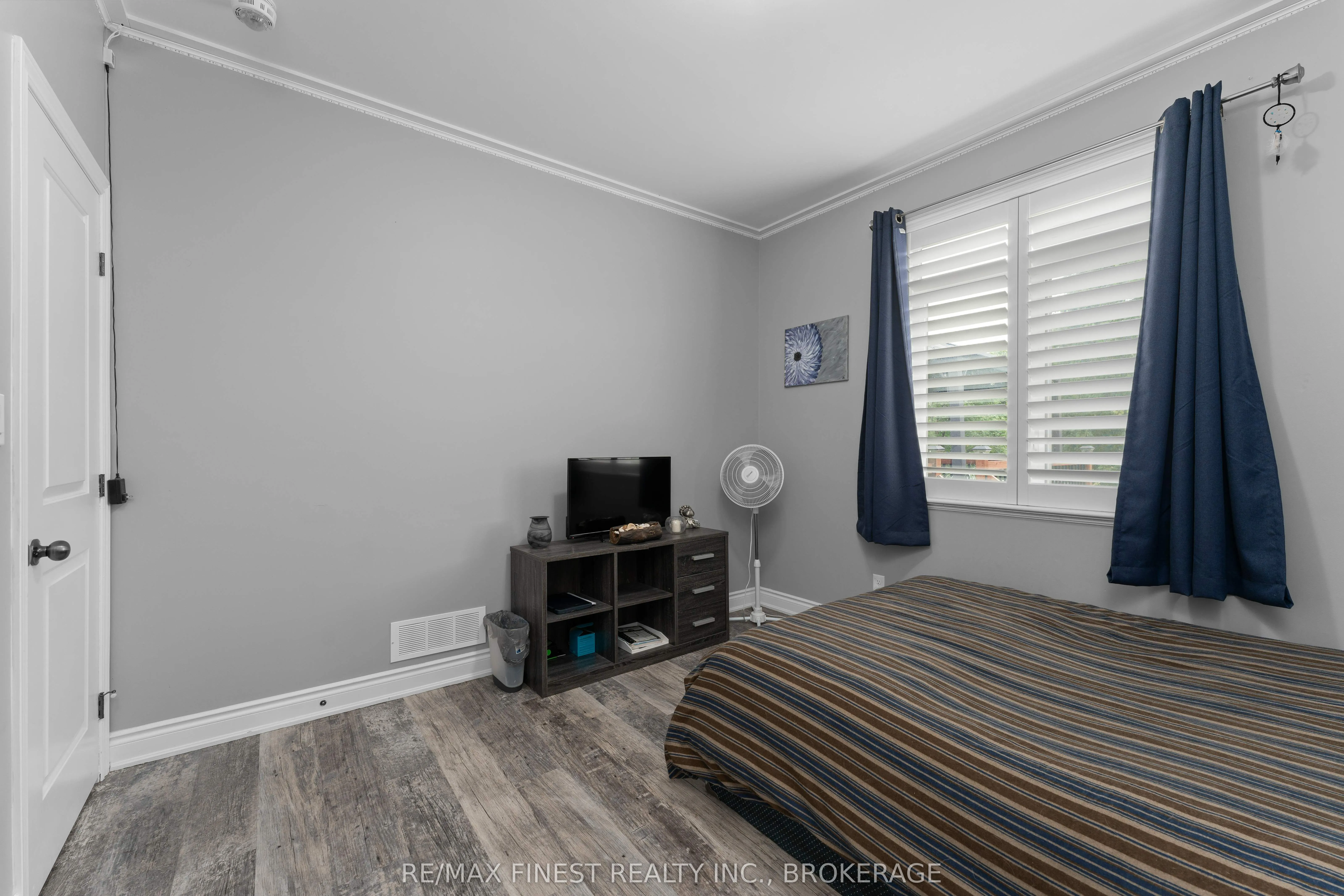 3527 Battersea Road