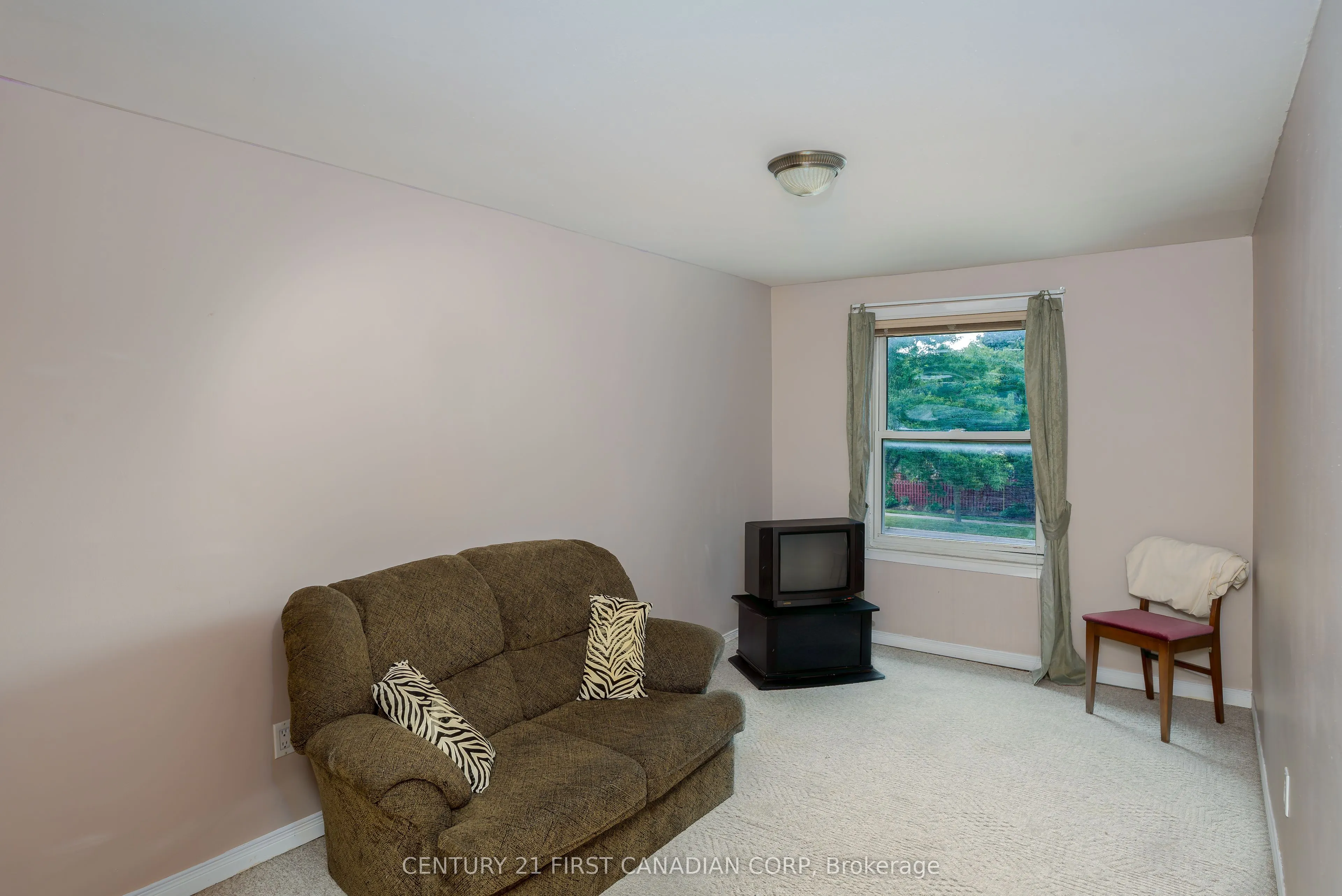 195 Deveron Crescent, #40