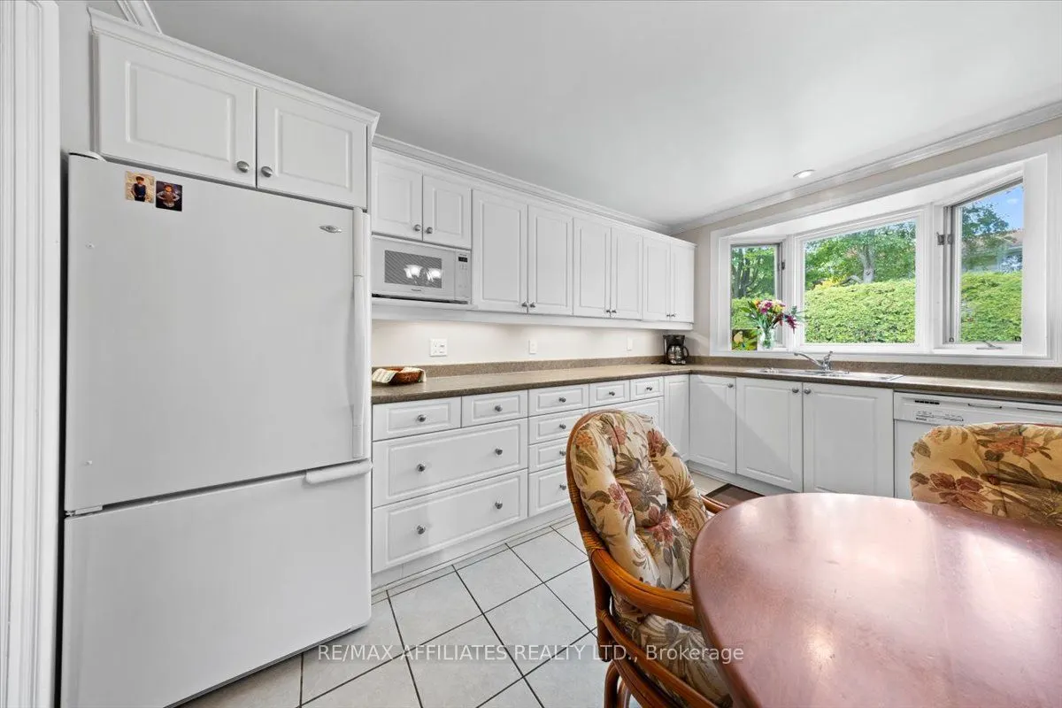49 Silver Aspen Crescent