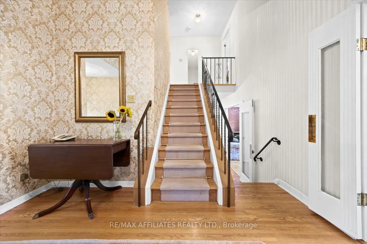 49 Silver Aspen Crescent
