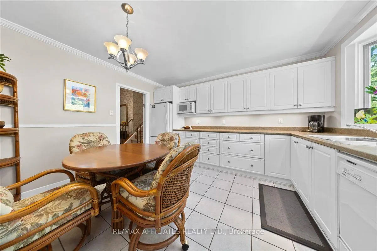 49 Silver Aspen Crescent
