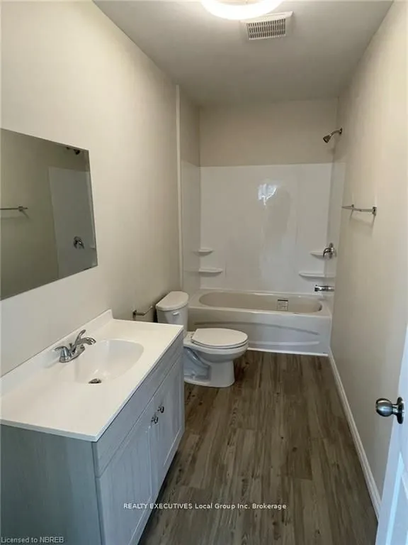 4319 Highway 11 N