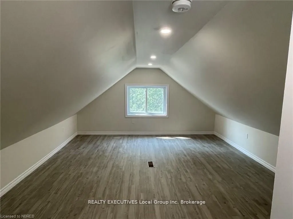 4319 Highway 11 N