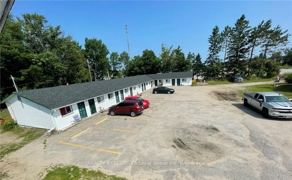 4319 Highway 11 N