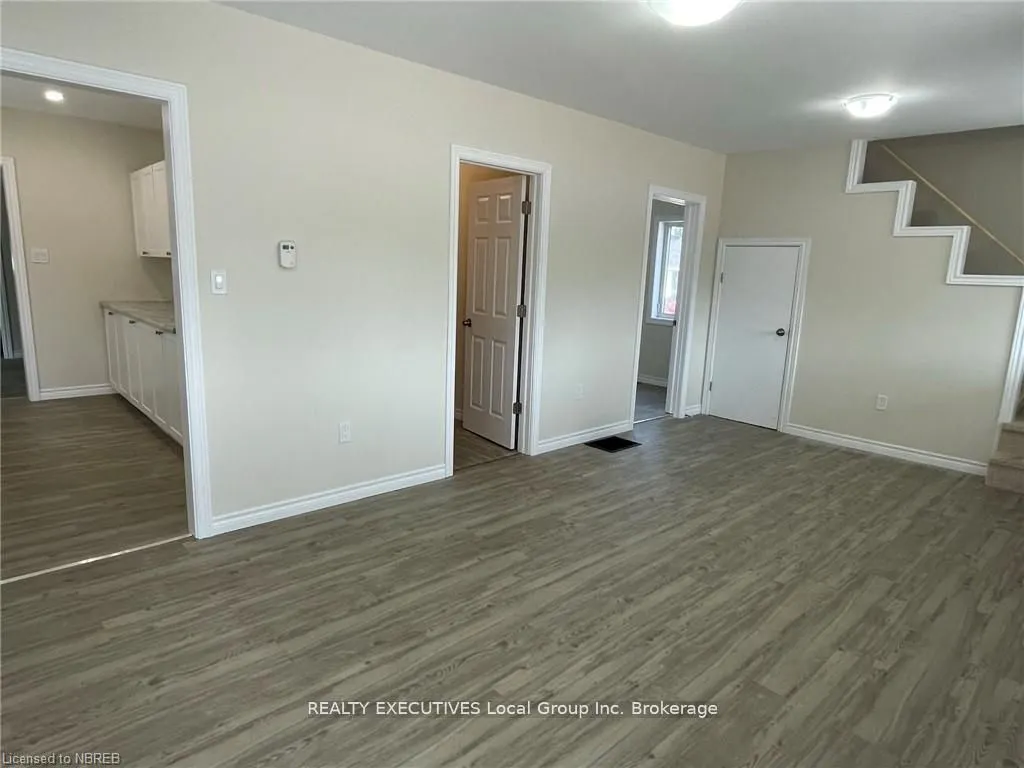 4319 Highway 11 N