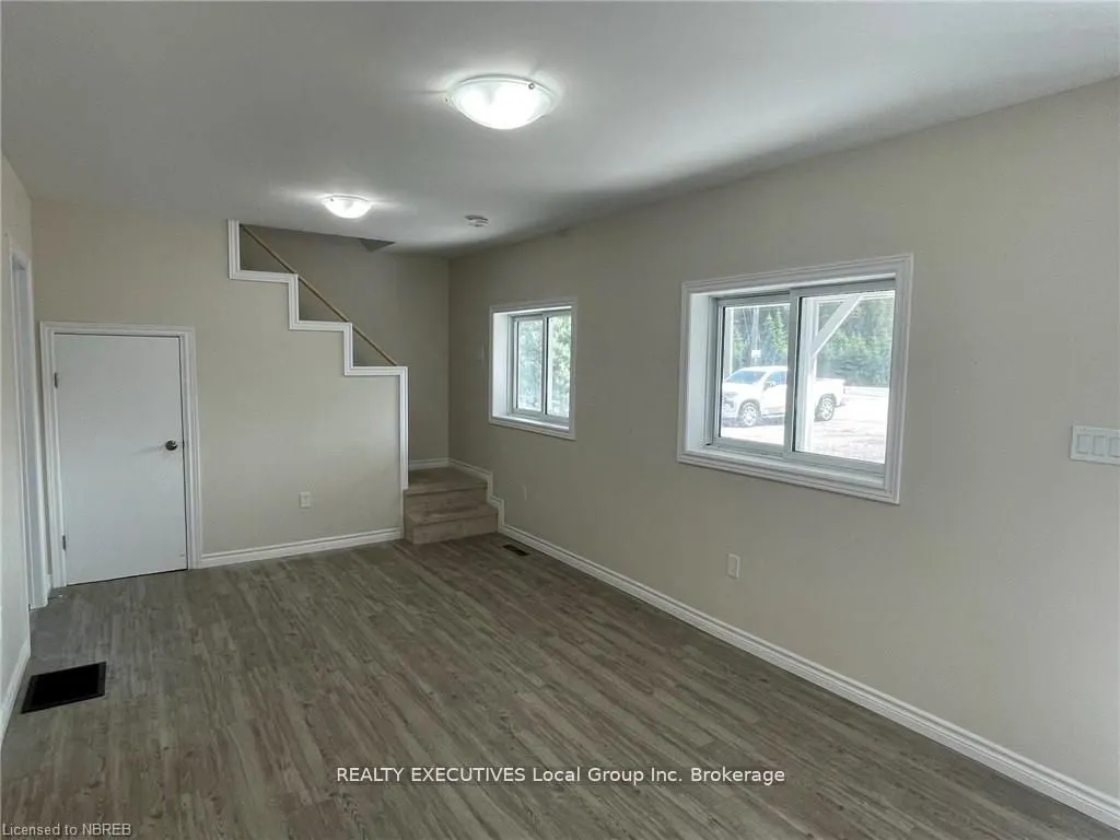 4319 Highway 11 N