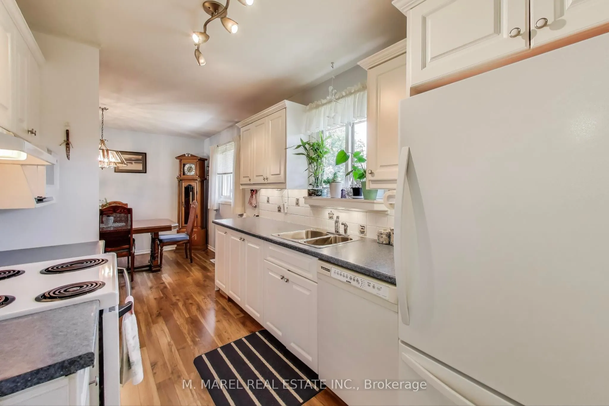 5 Woodsview Place