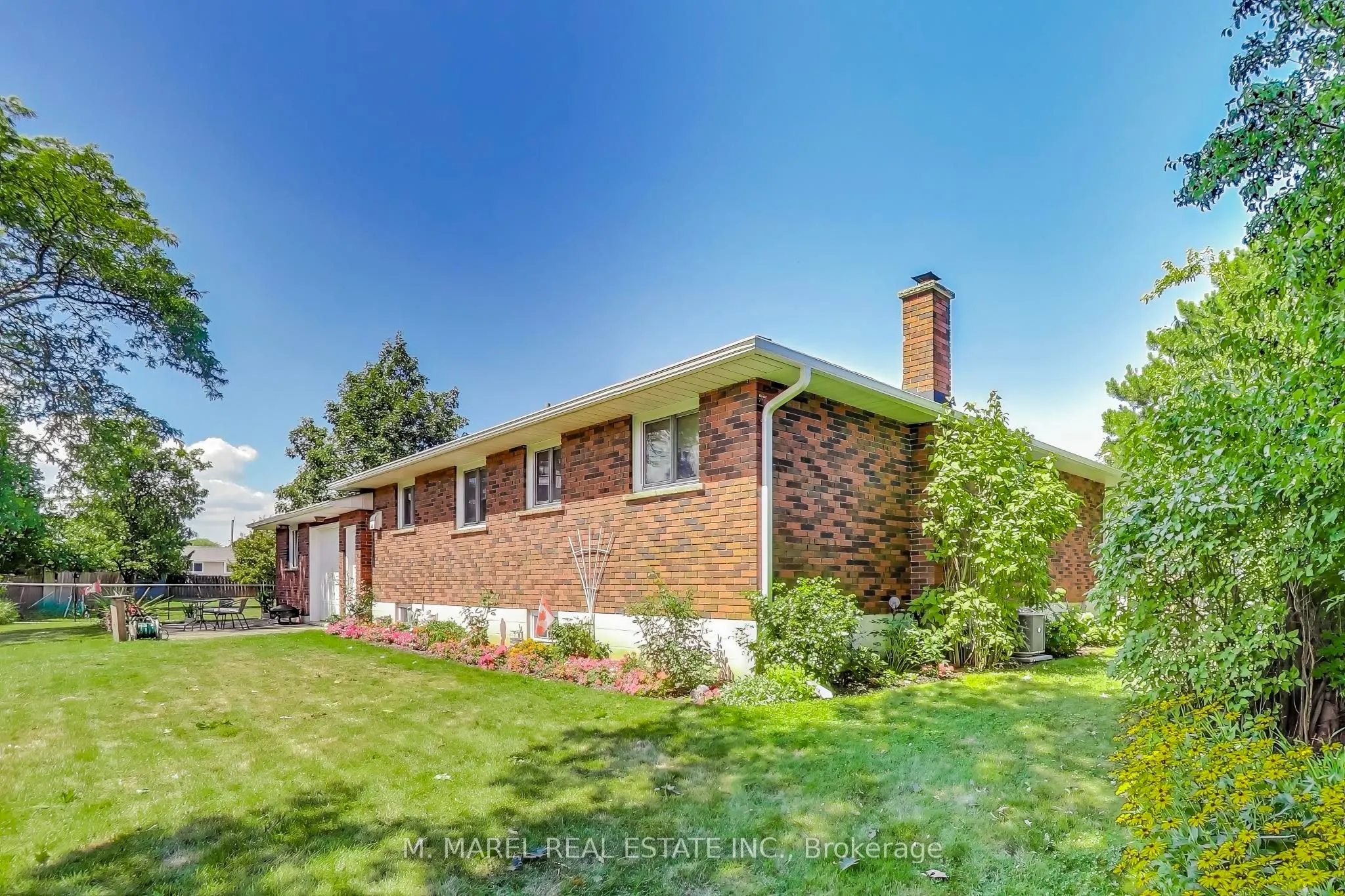 5 Woodsview Place