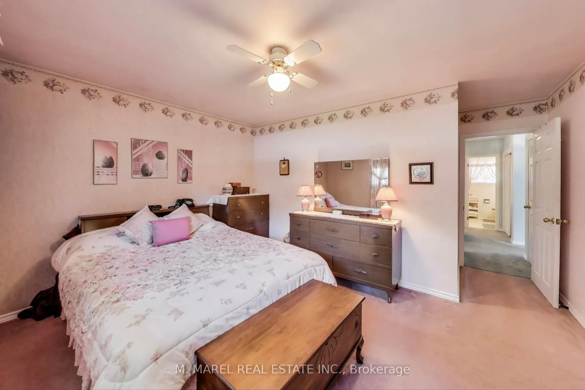 5 Woodsview Place