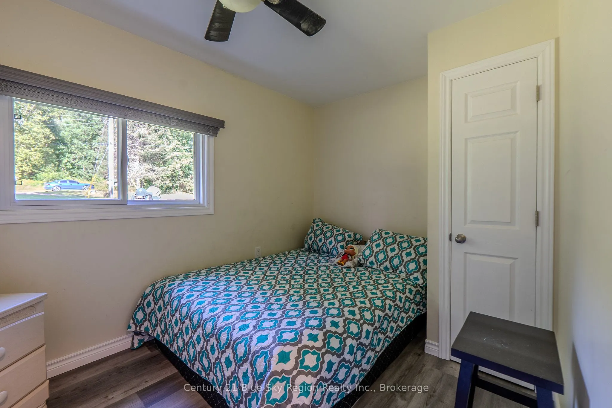 28 Andrews Lane