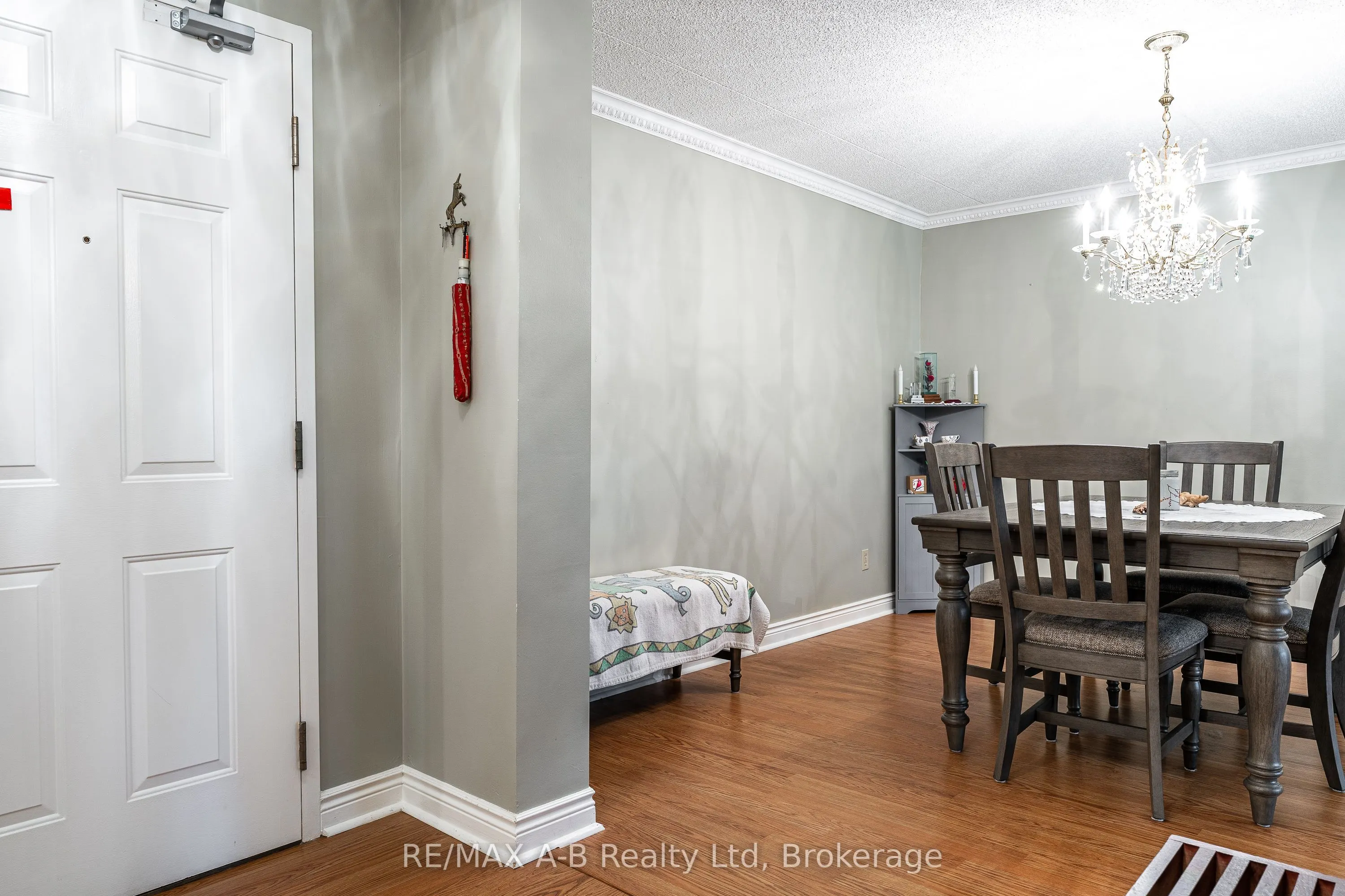 22 ST. ANDREW Street N, #104