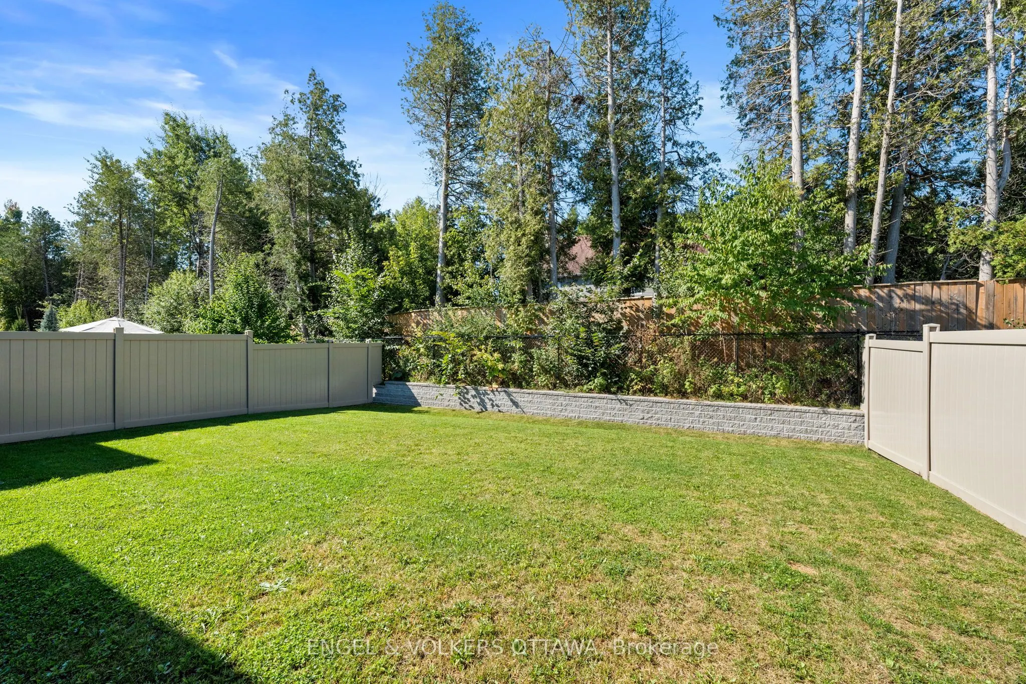 209 Blackhorse Drive