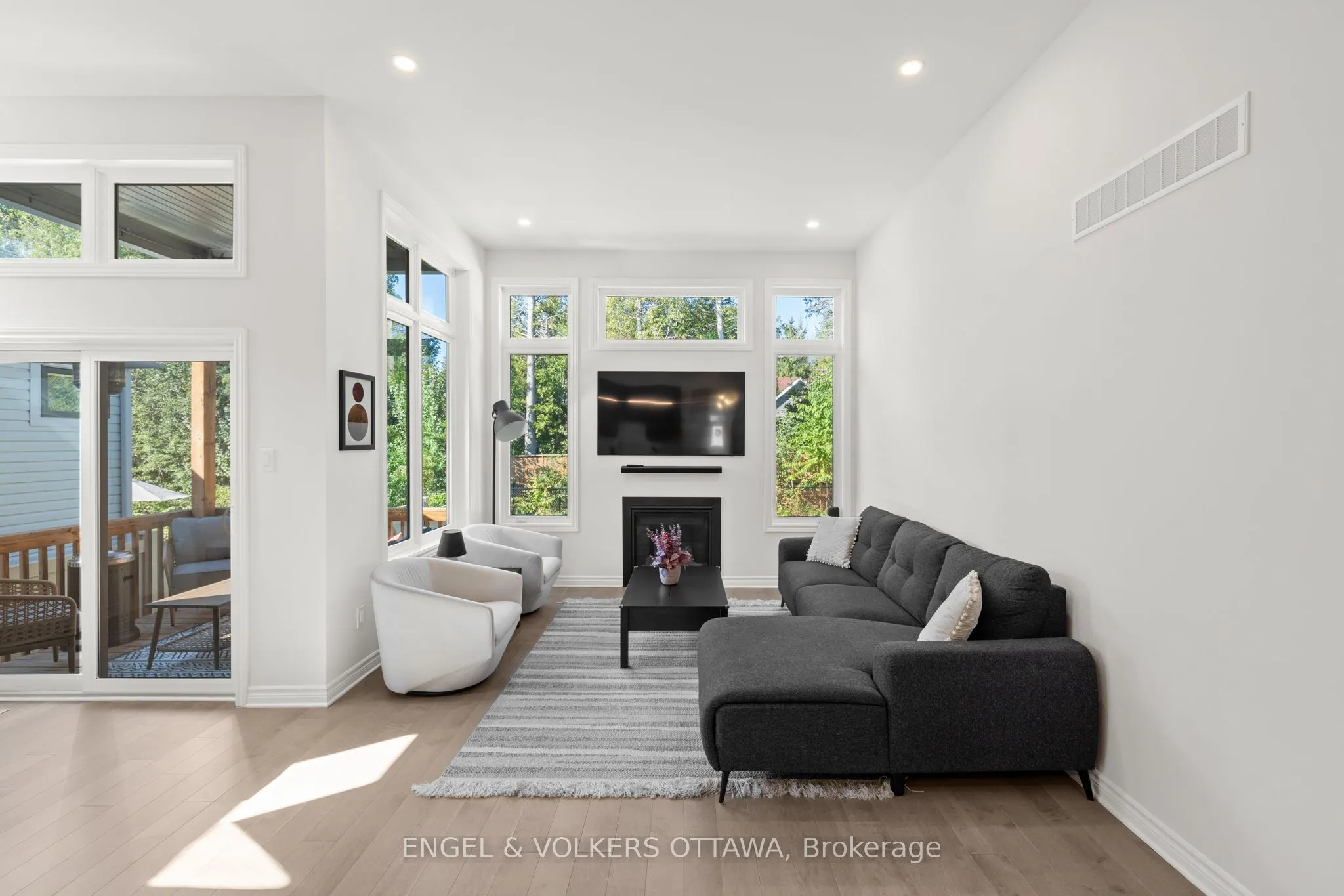 209 Blackhorse Drive