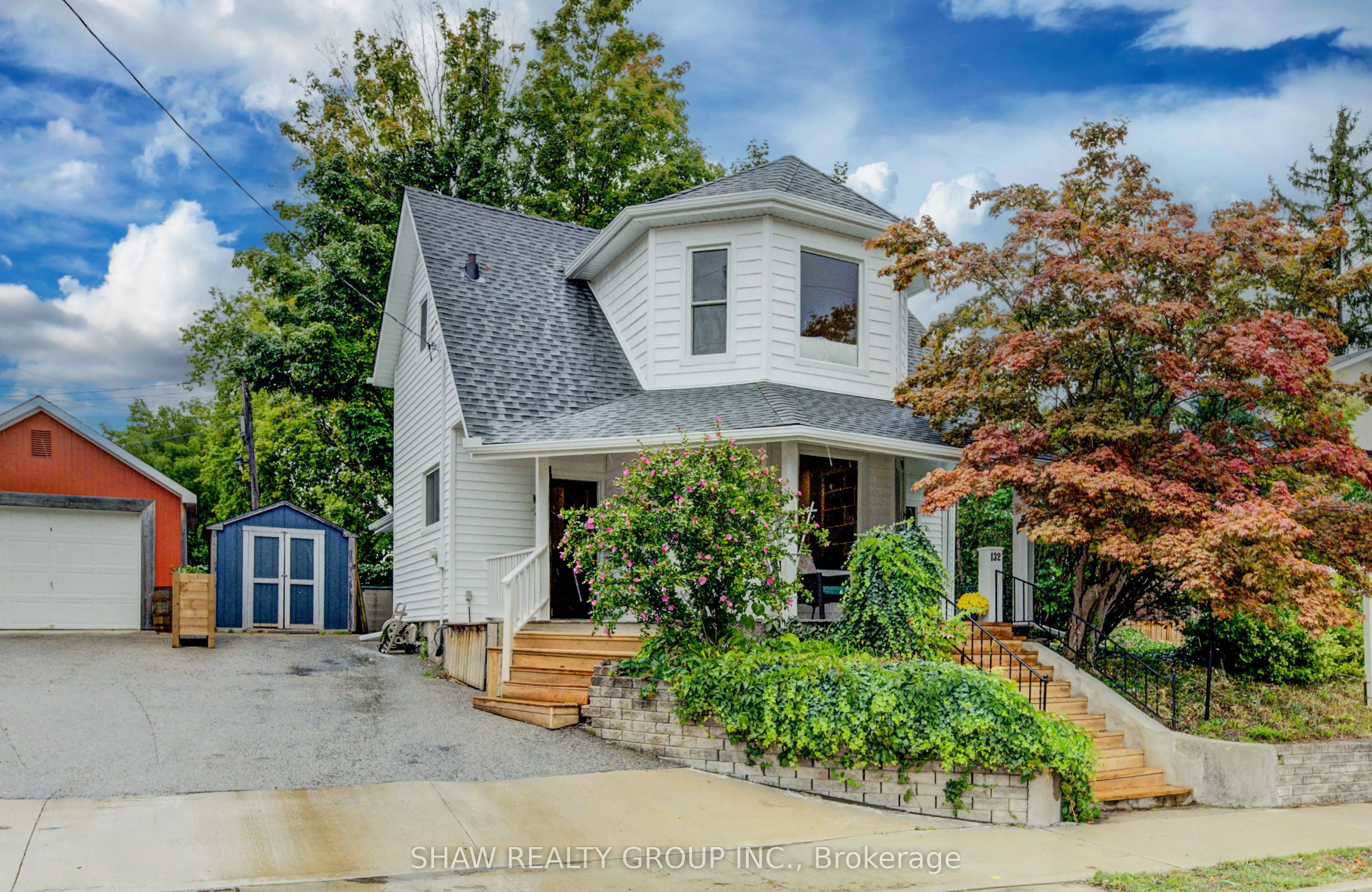 132 Church Street N
