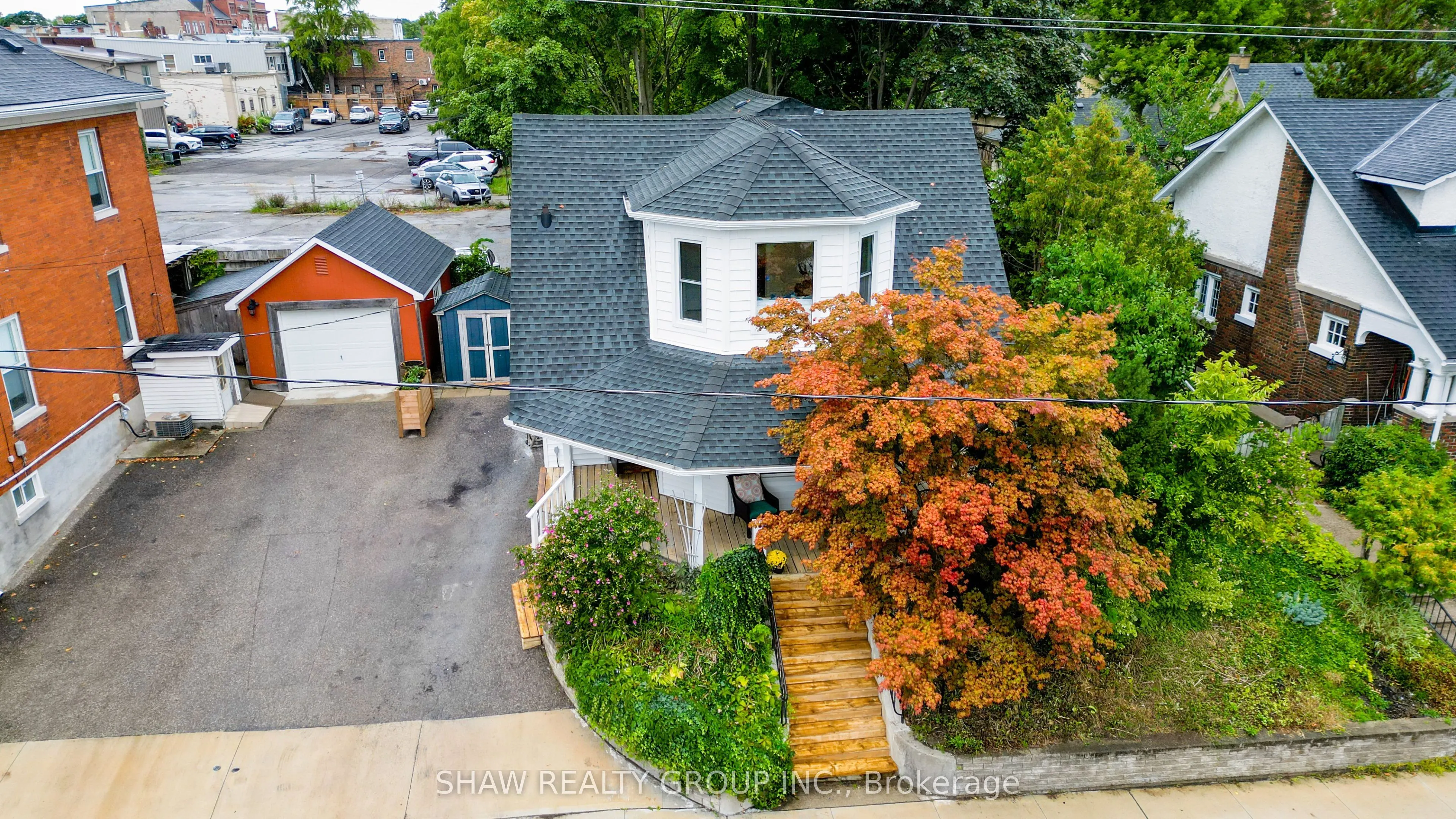 132 Church Street N