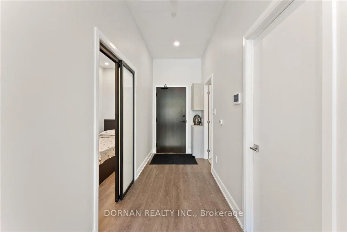 195 Hunter Street E, #TH-04