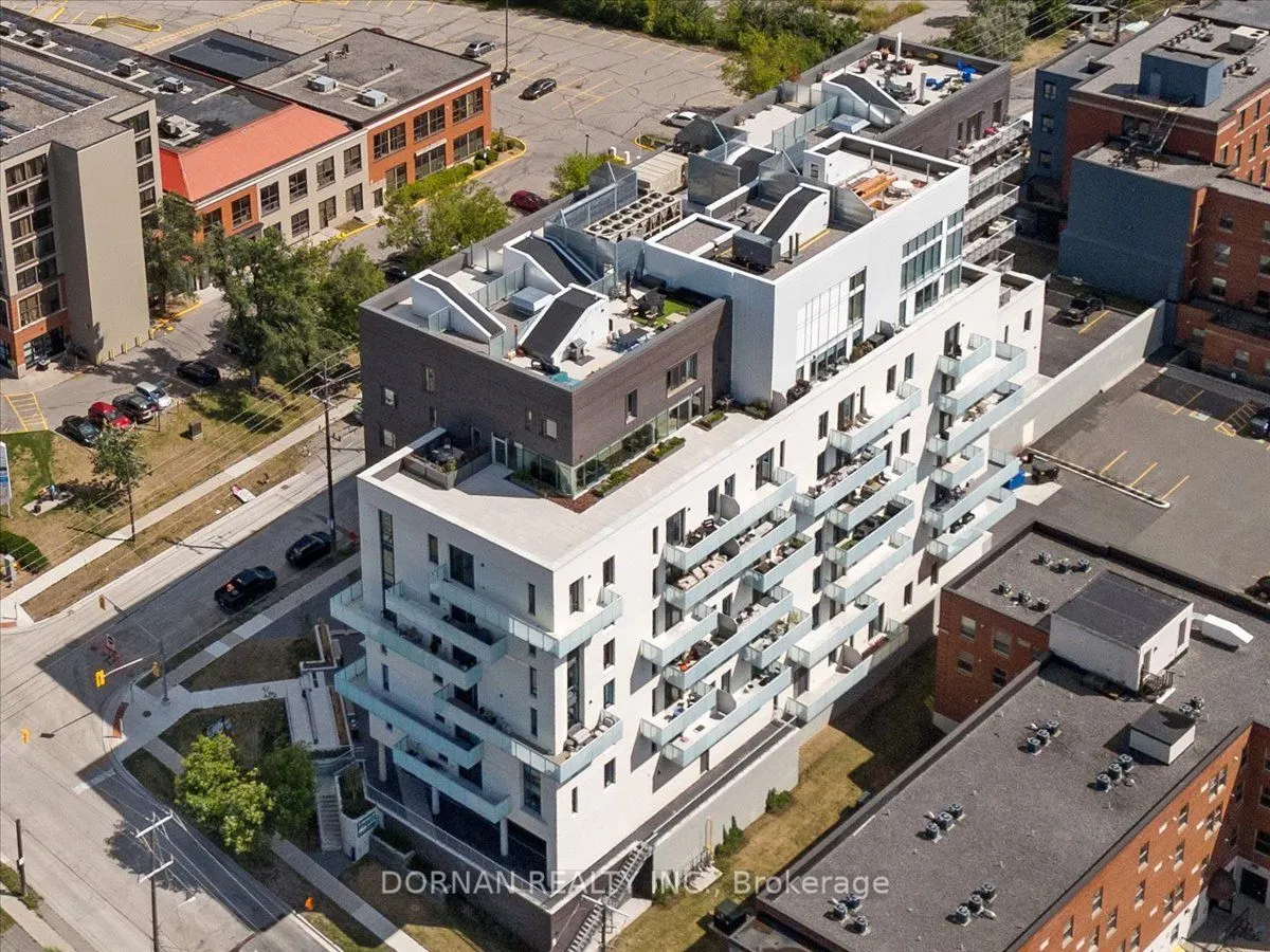195 Hunter Street E, #TH-04