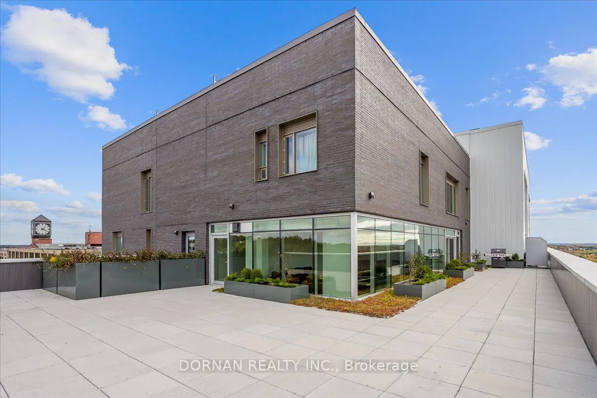 195 Hunter Street E, #TH-04