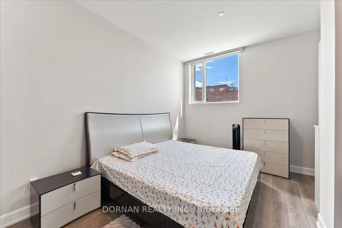 195 Hunter Street E, #TH-04