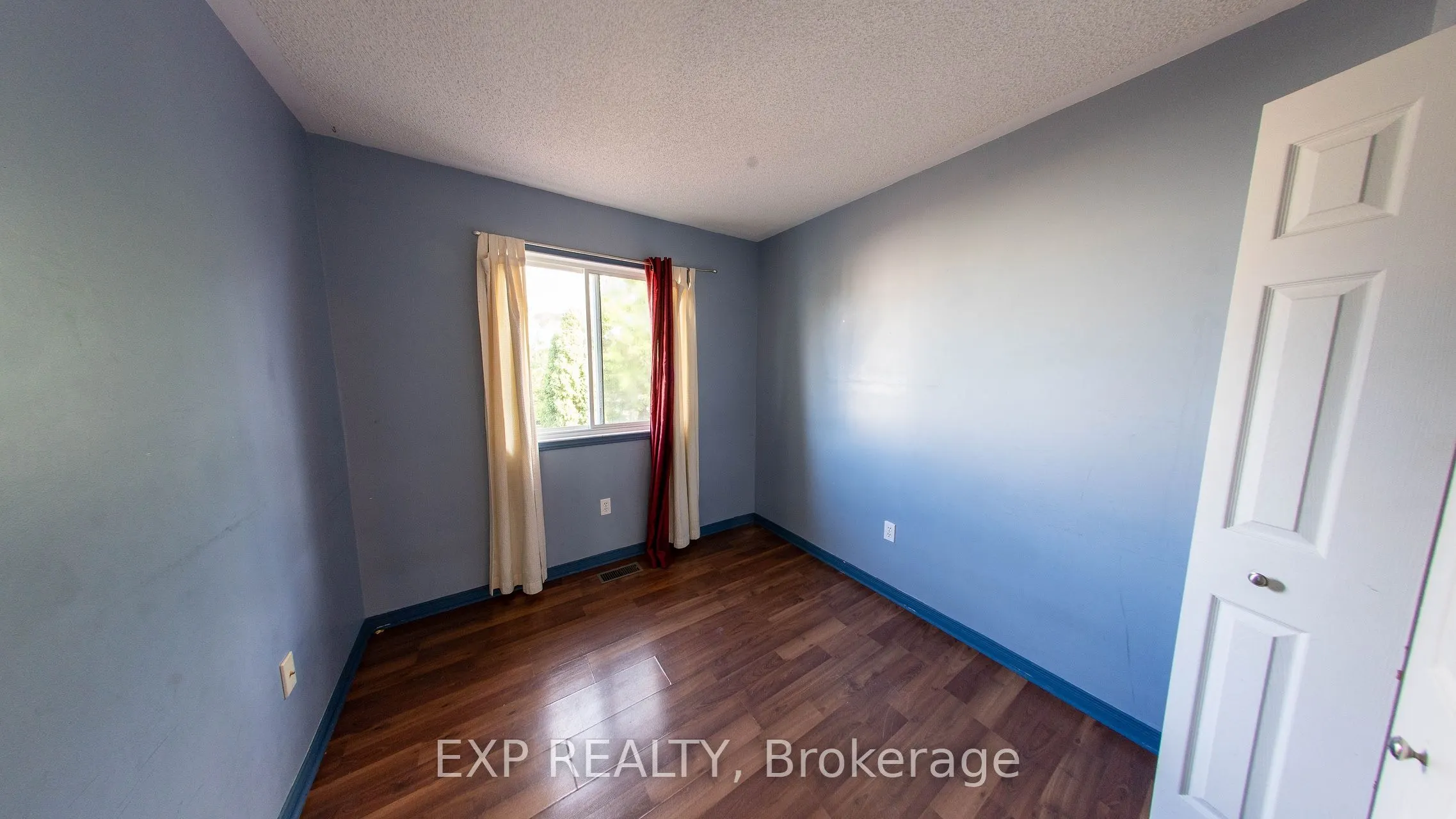 4347 Sunwood Crescent
