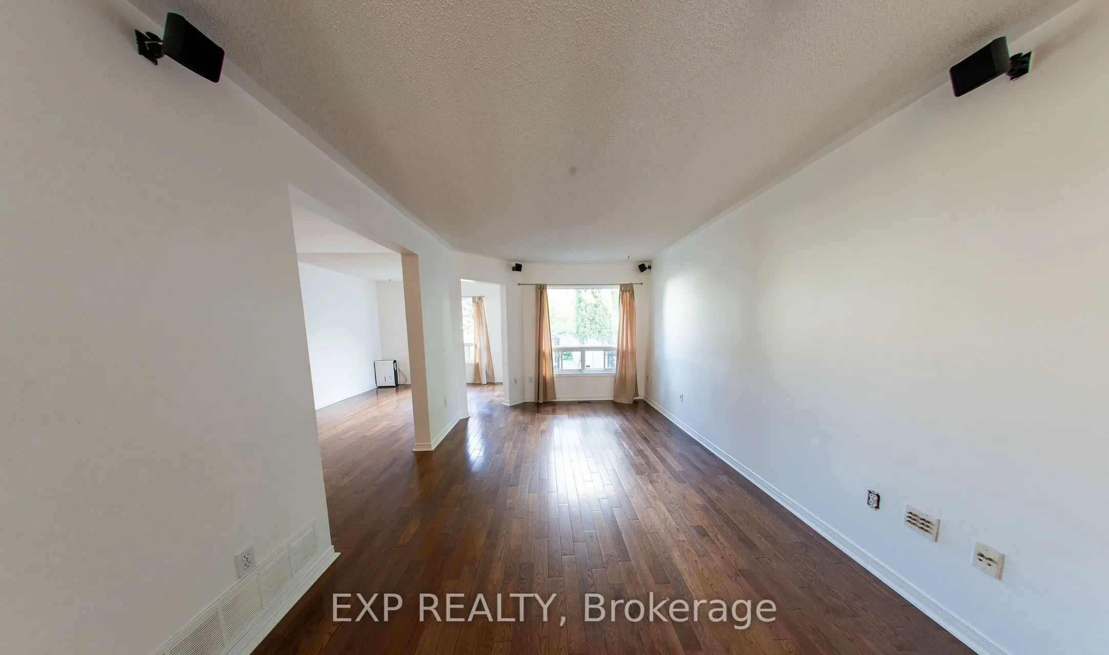 4347 Sunwood Crescent