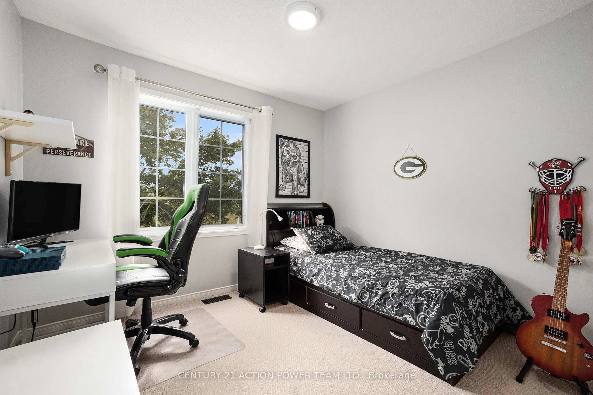 6008 LONGLEAF Drive