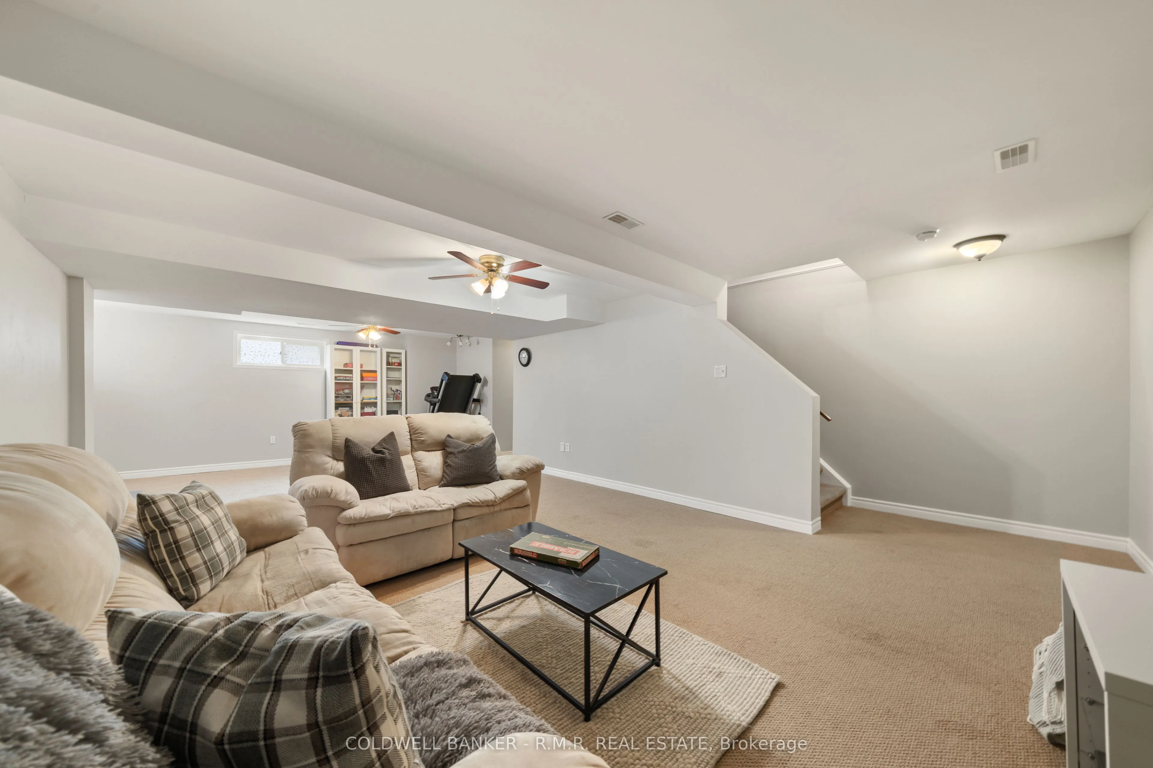 16 Wood Court
