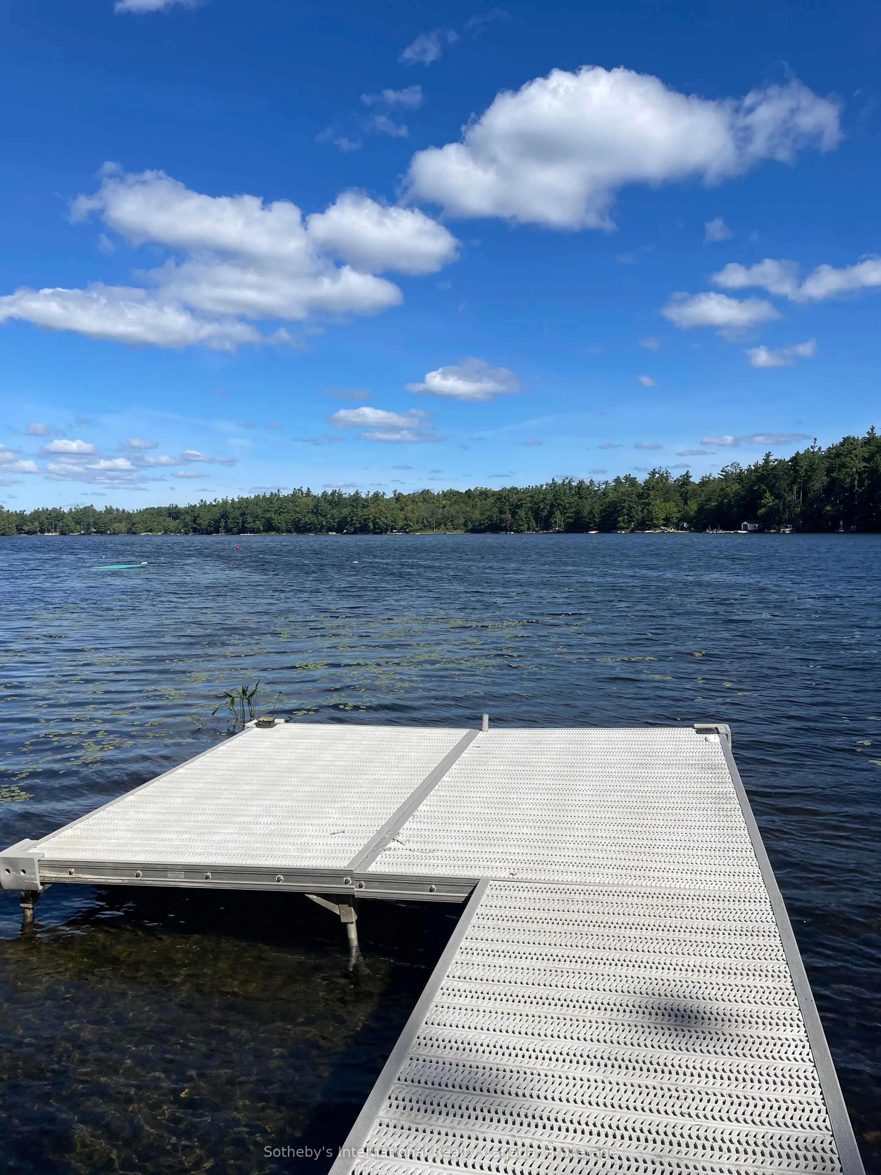 1080 Long Lake Road