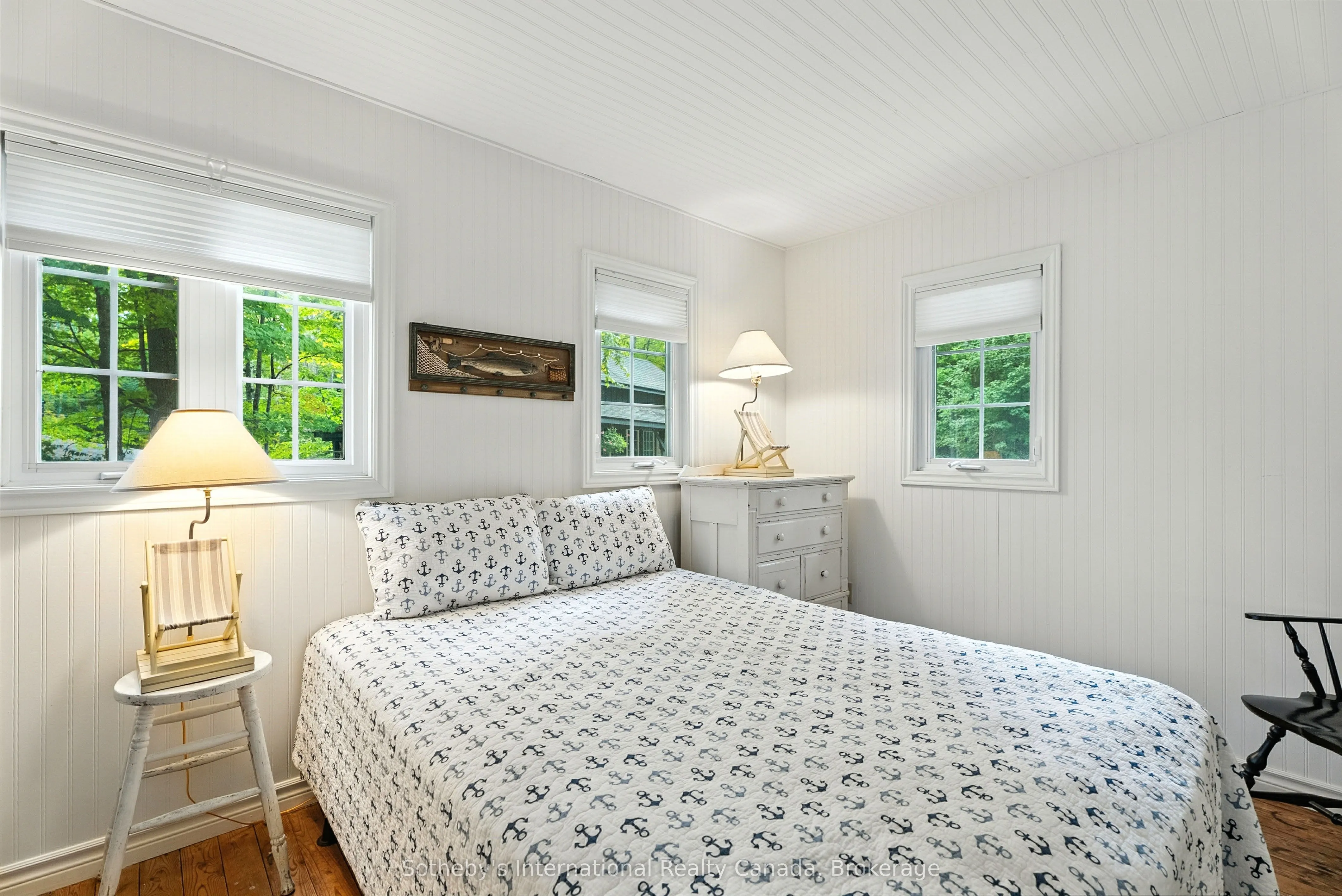 1080 Long Lake Road
