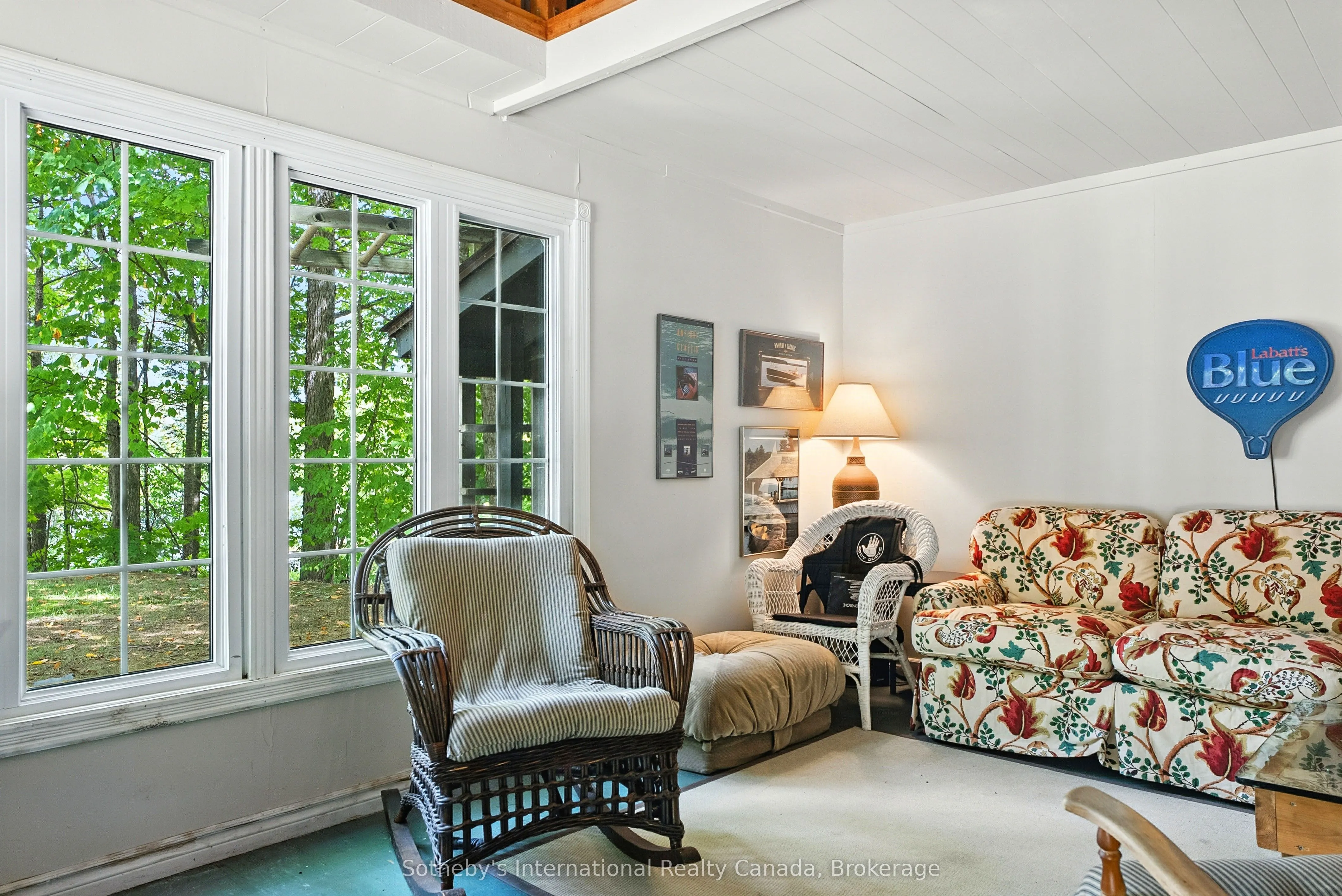 1080 Long Lake Road