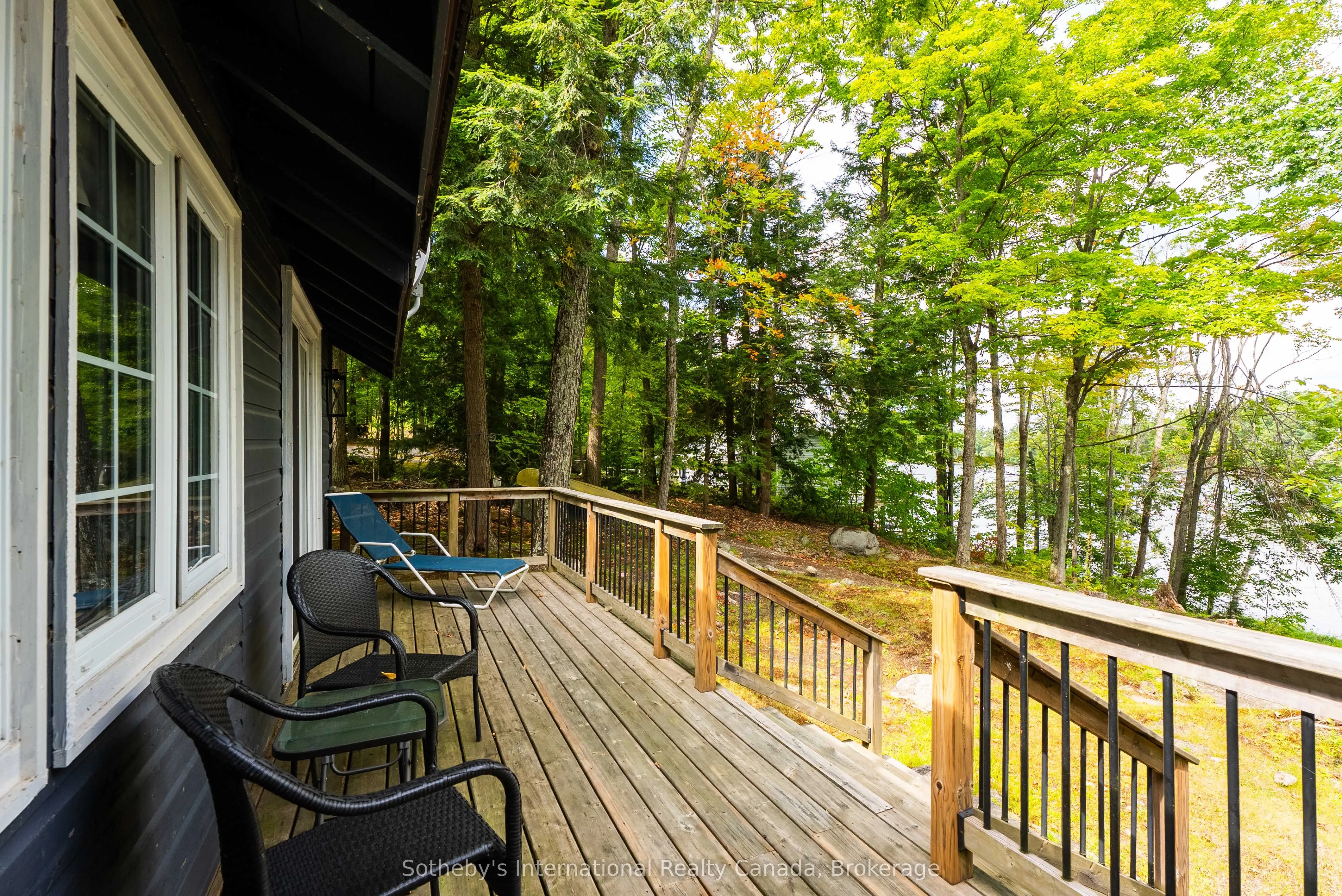 1080 Long Lake Road