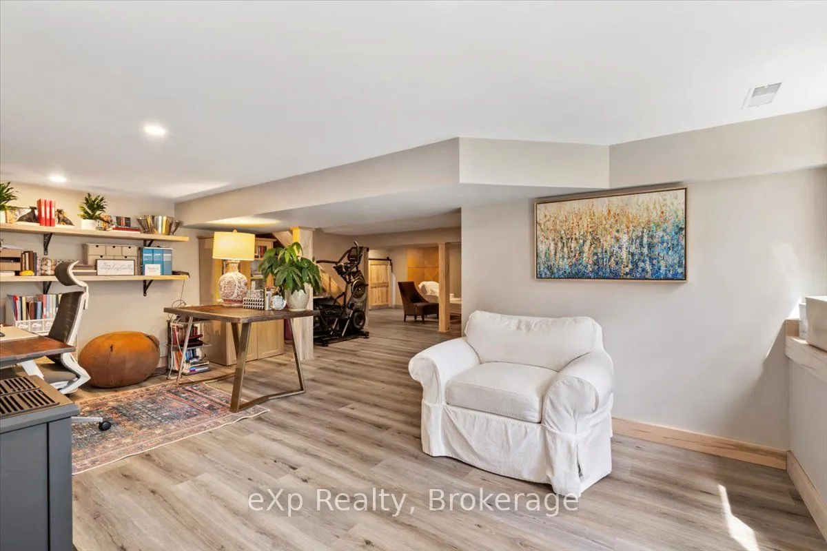 78 Maple Drive