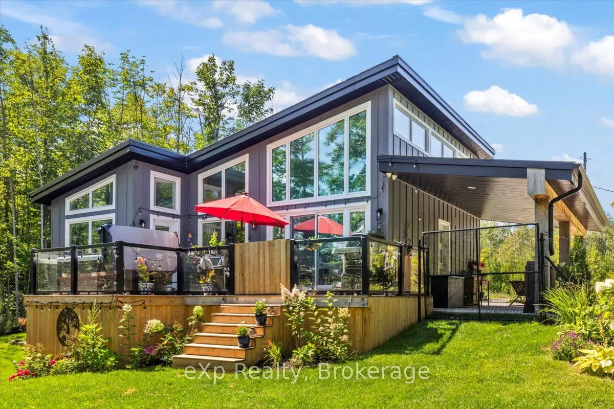 78 Maple Drive