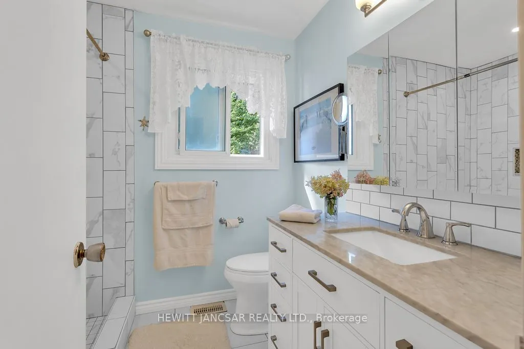 887372 Township Road 11, Rr#3 Road