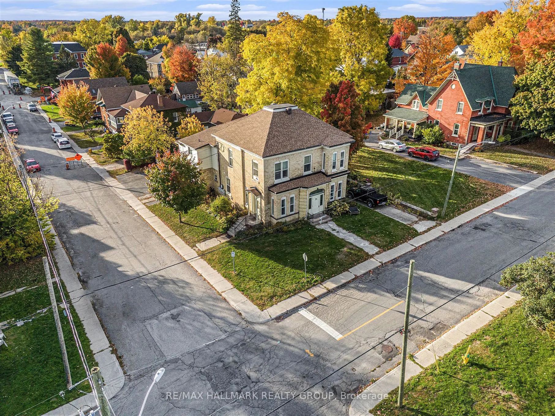 22 Maple Avenue