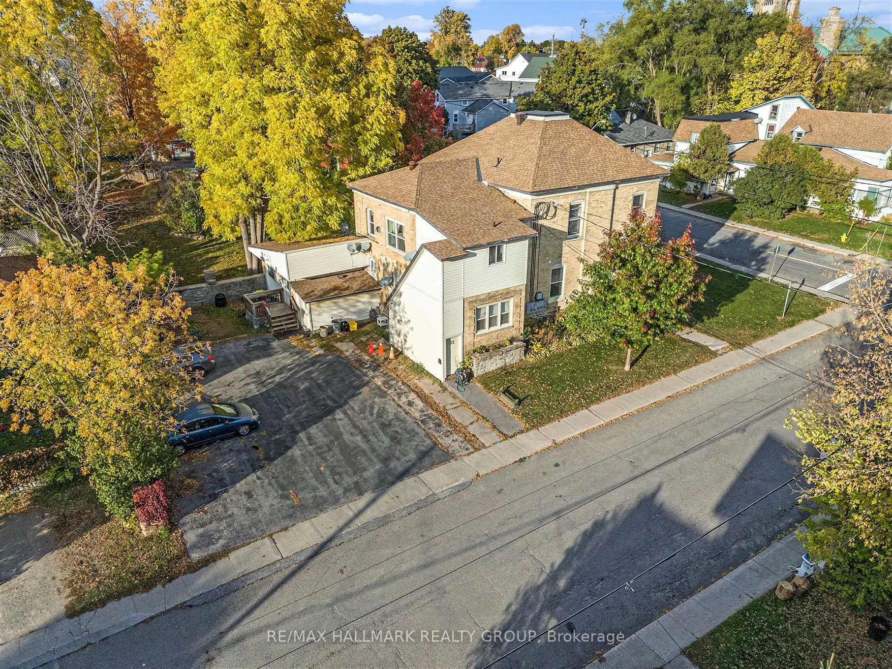 22 Maple Avenue