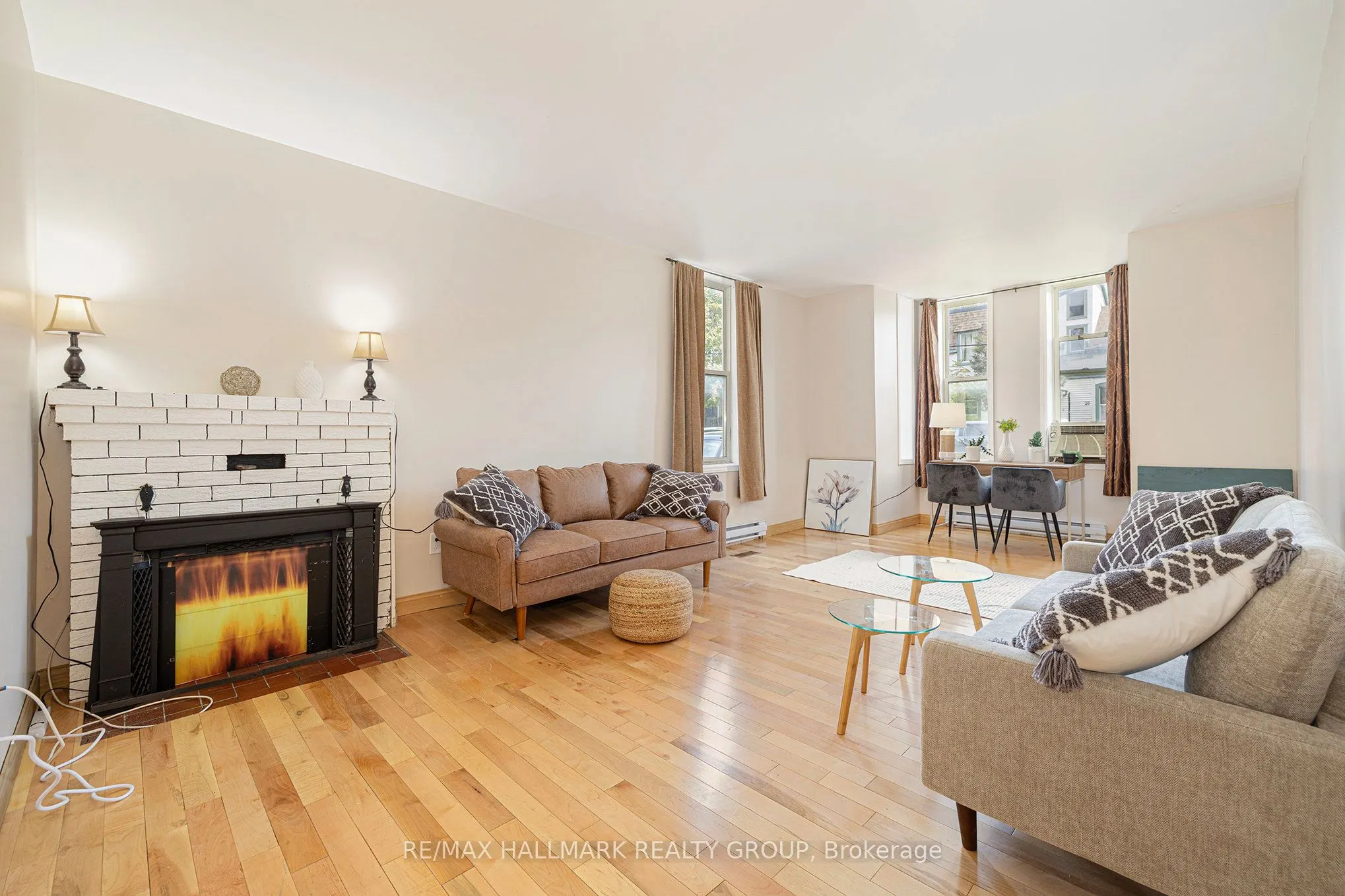 22 Maple Avenue