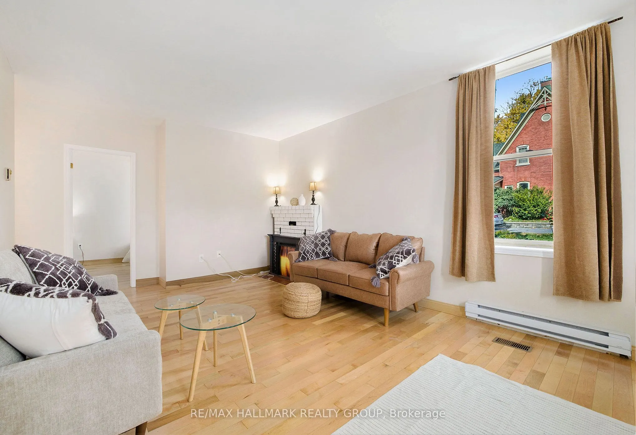 22 Maple Avenue