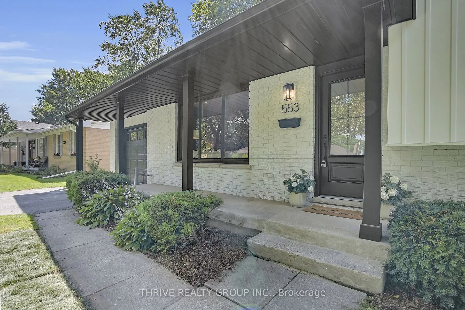 553 Viscount Road
