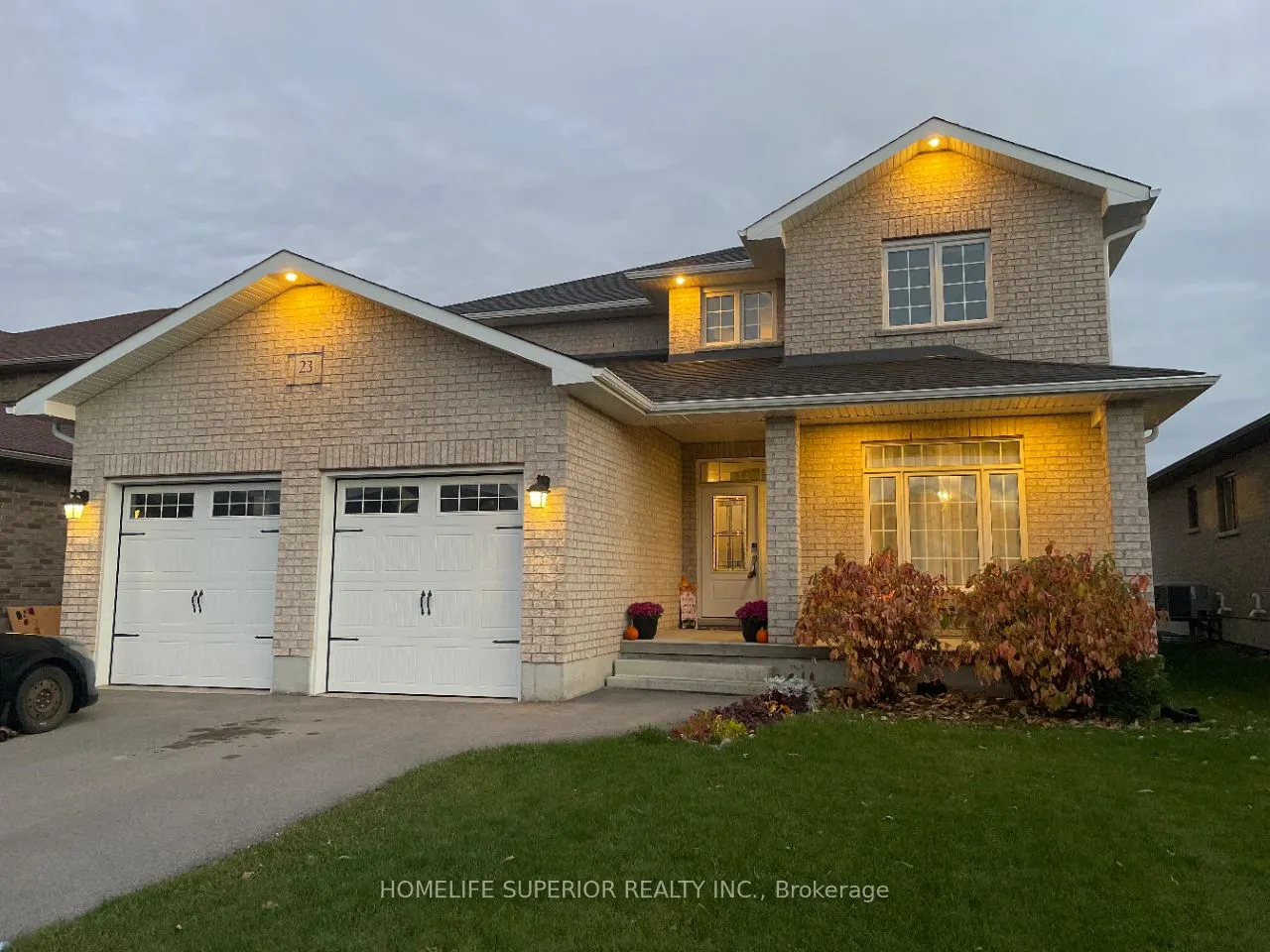 23 Crews Crescent