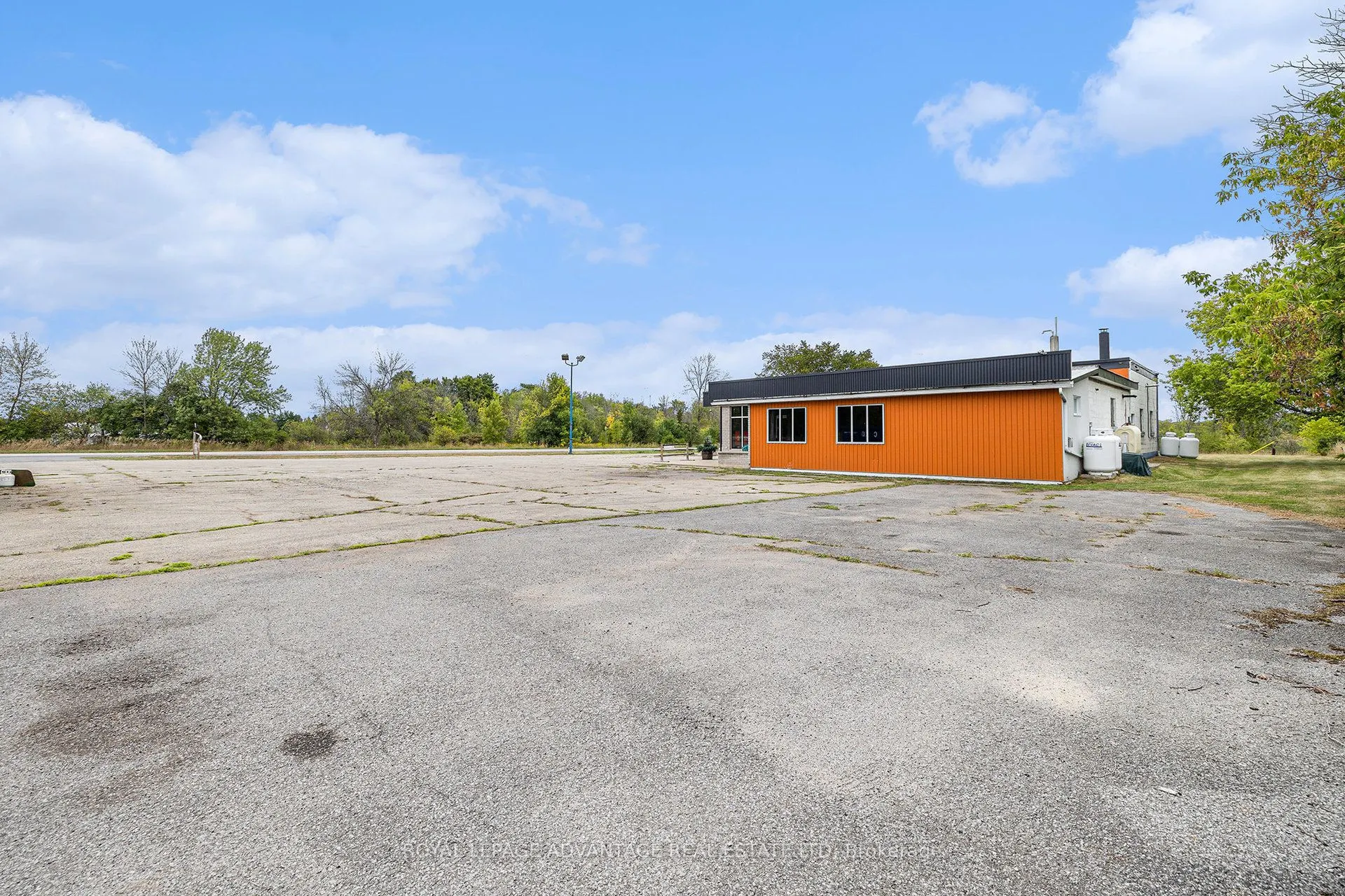3719 Highway 15 Highway N