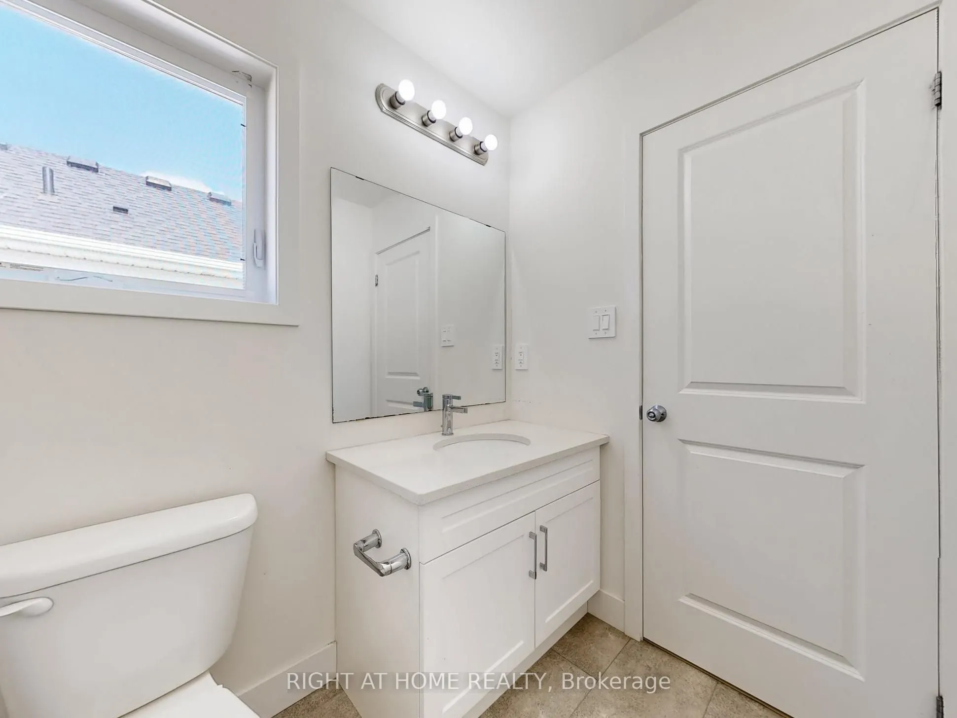 1608 CAPRI Crescent