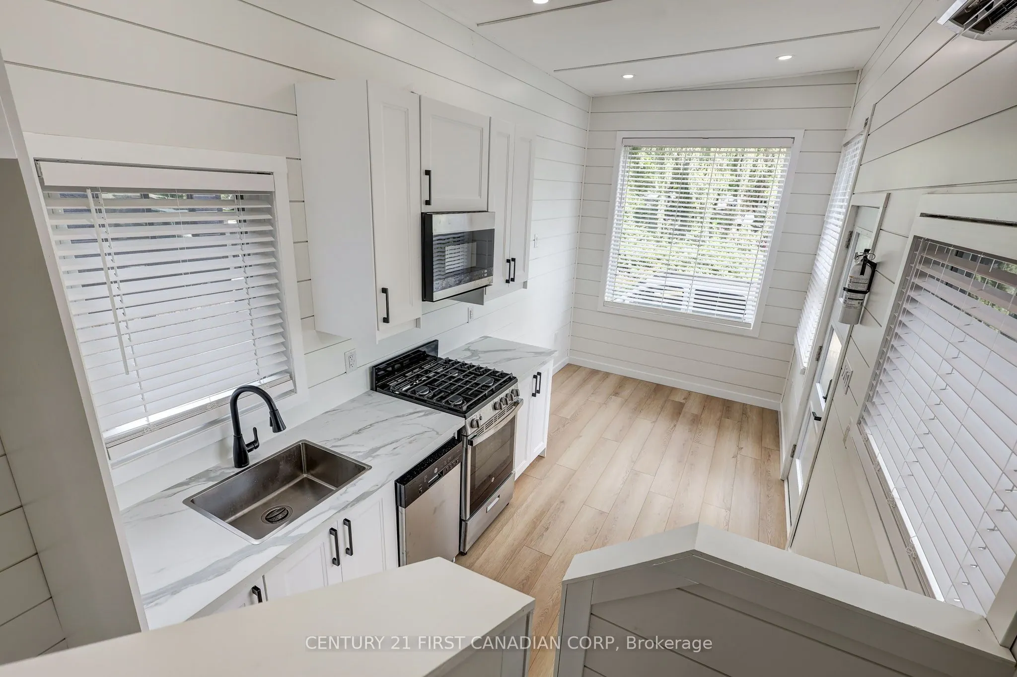 99 Fourth Concession Road, #142